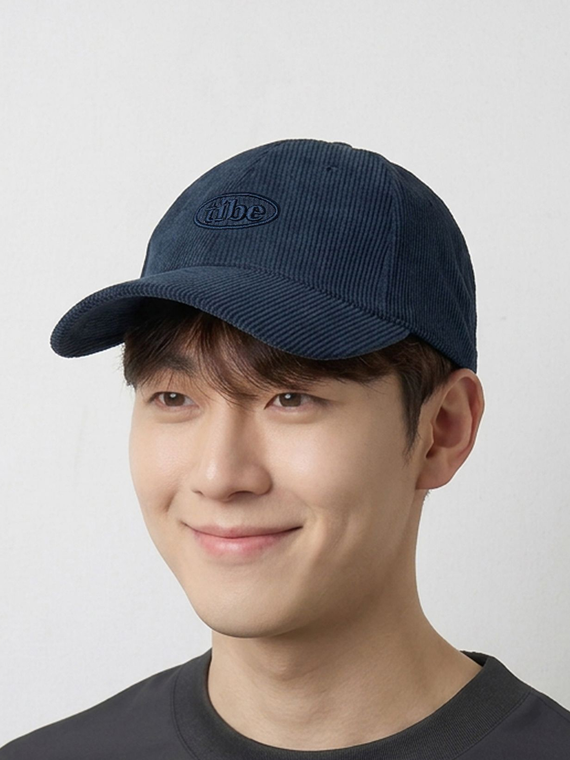 Embroidered corduroy ball cap navy