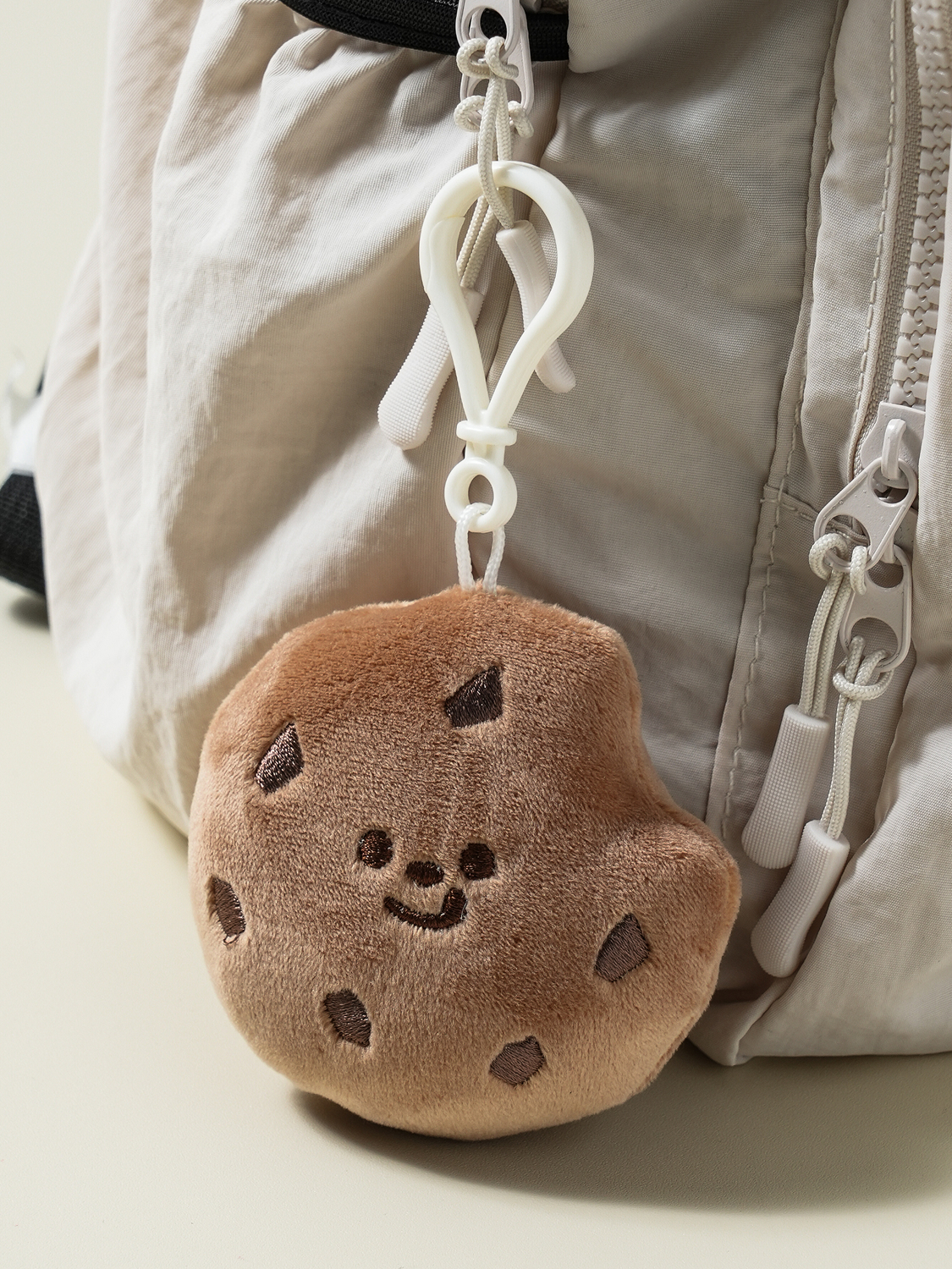 Delicious Snack Hanging Doll (Chocolate Chip Cookie) (1000)