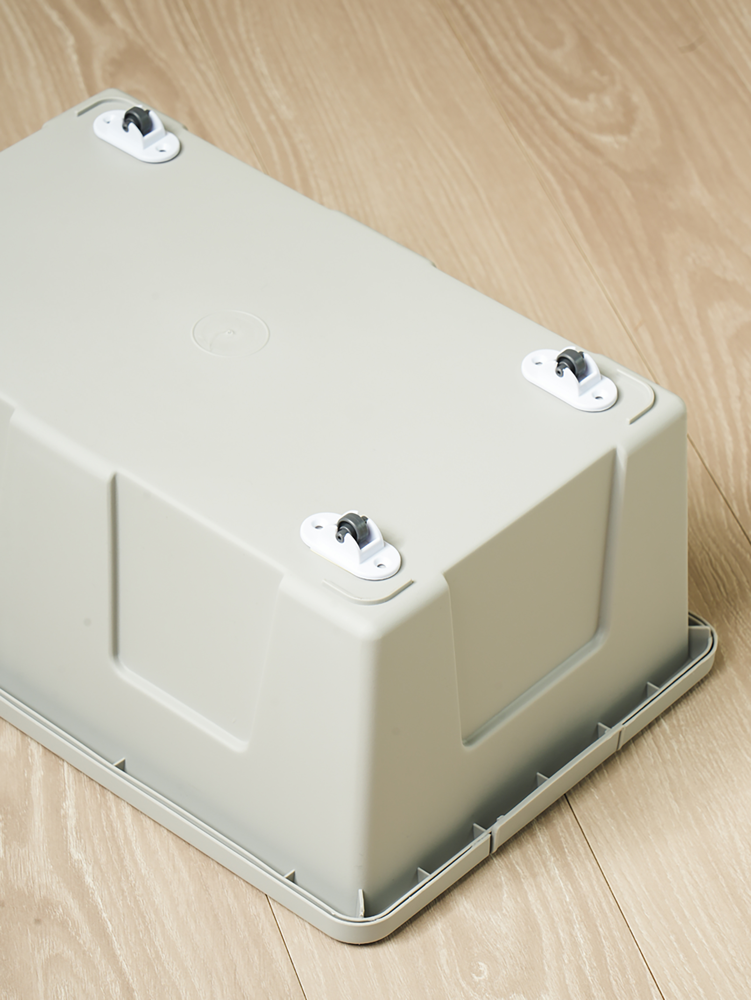 4 adhesive caster wheels