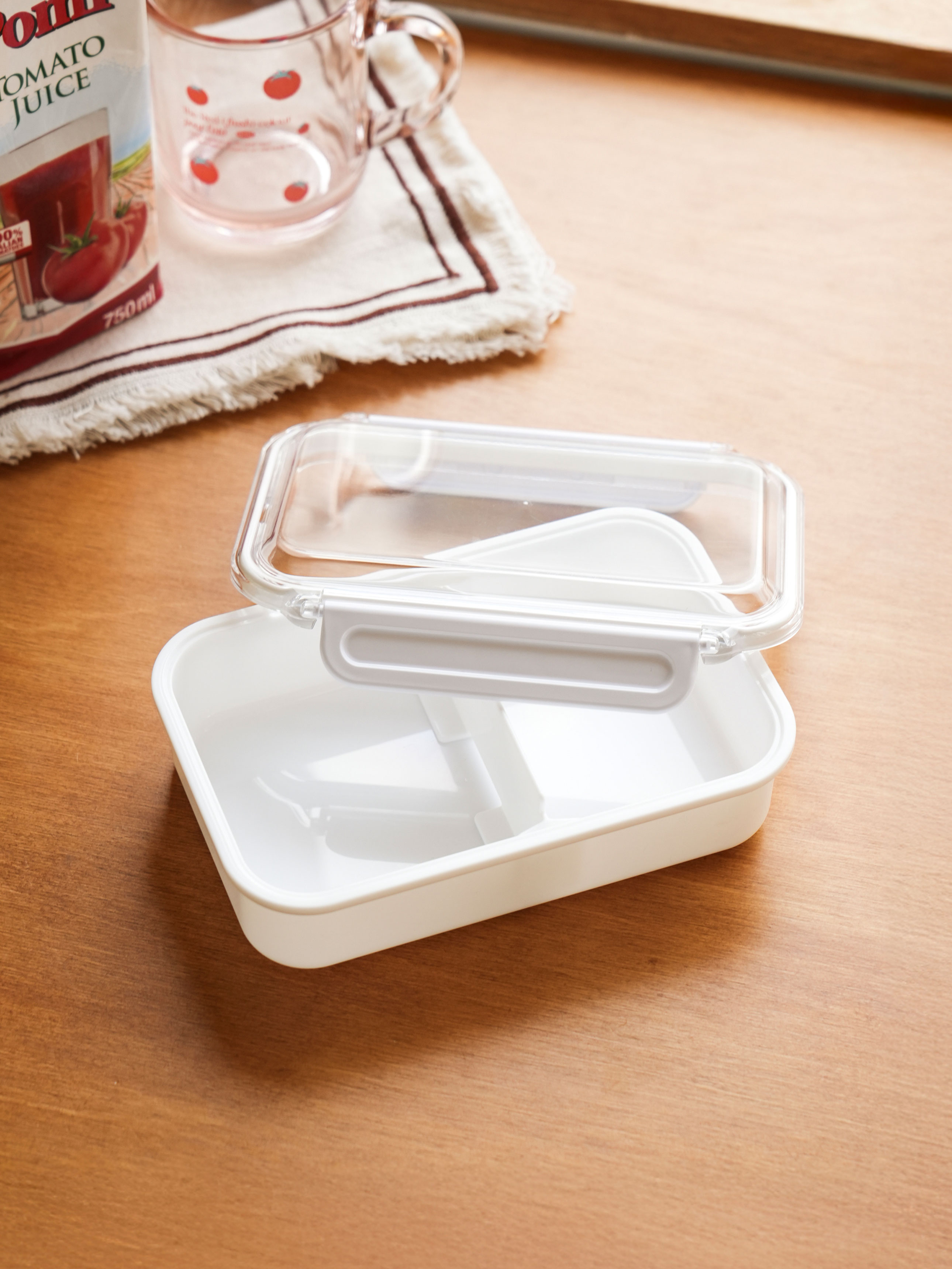Japanese made partition lunch box S