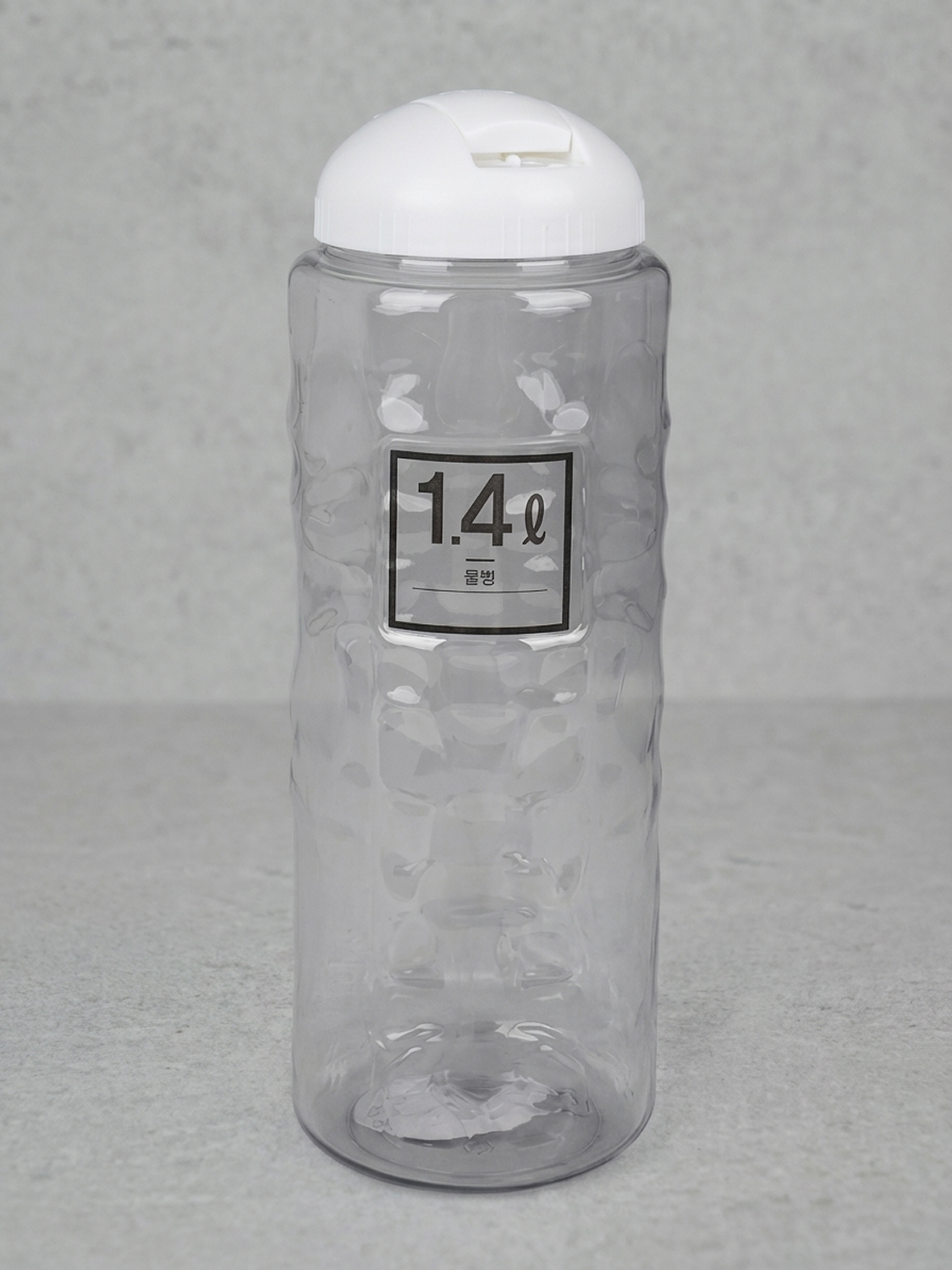 simple table water bottle