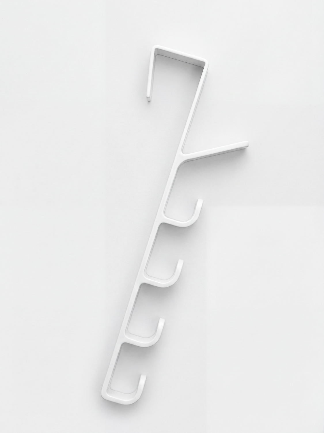 Multi-purpose 5-hole door hook white