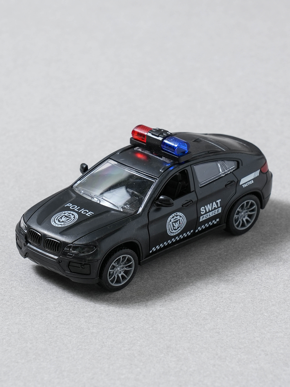 Friction open type police car
