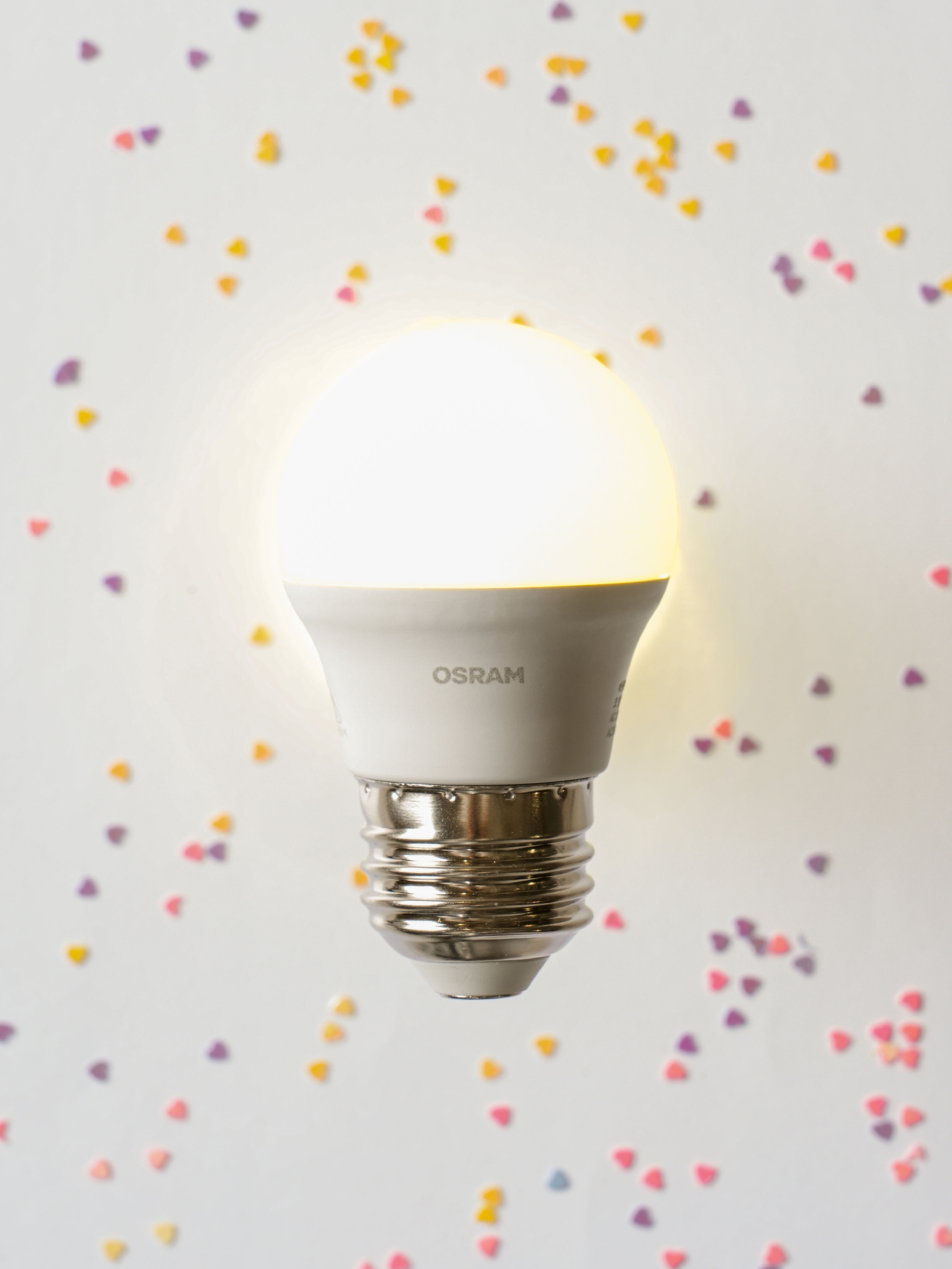 OSRAM LED light bulb color 3 W