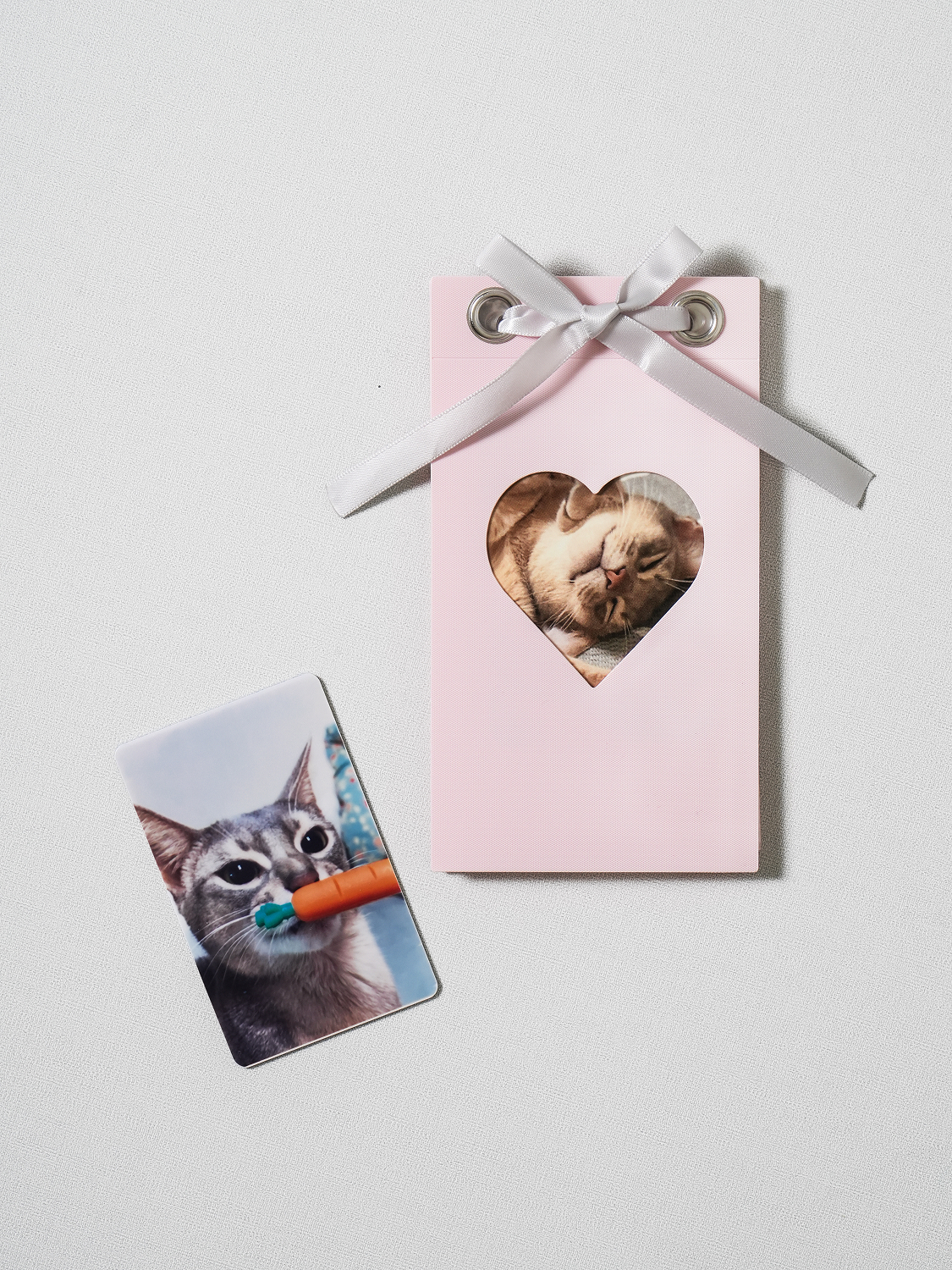 Vertical photo card album, 20 sheets, 40 pockets