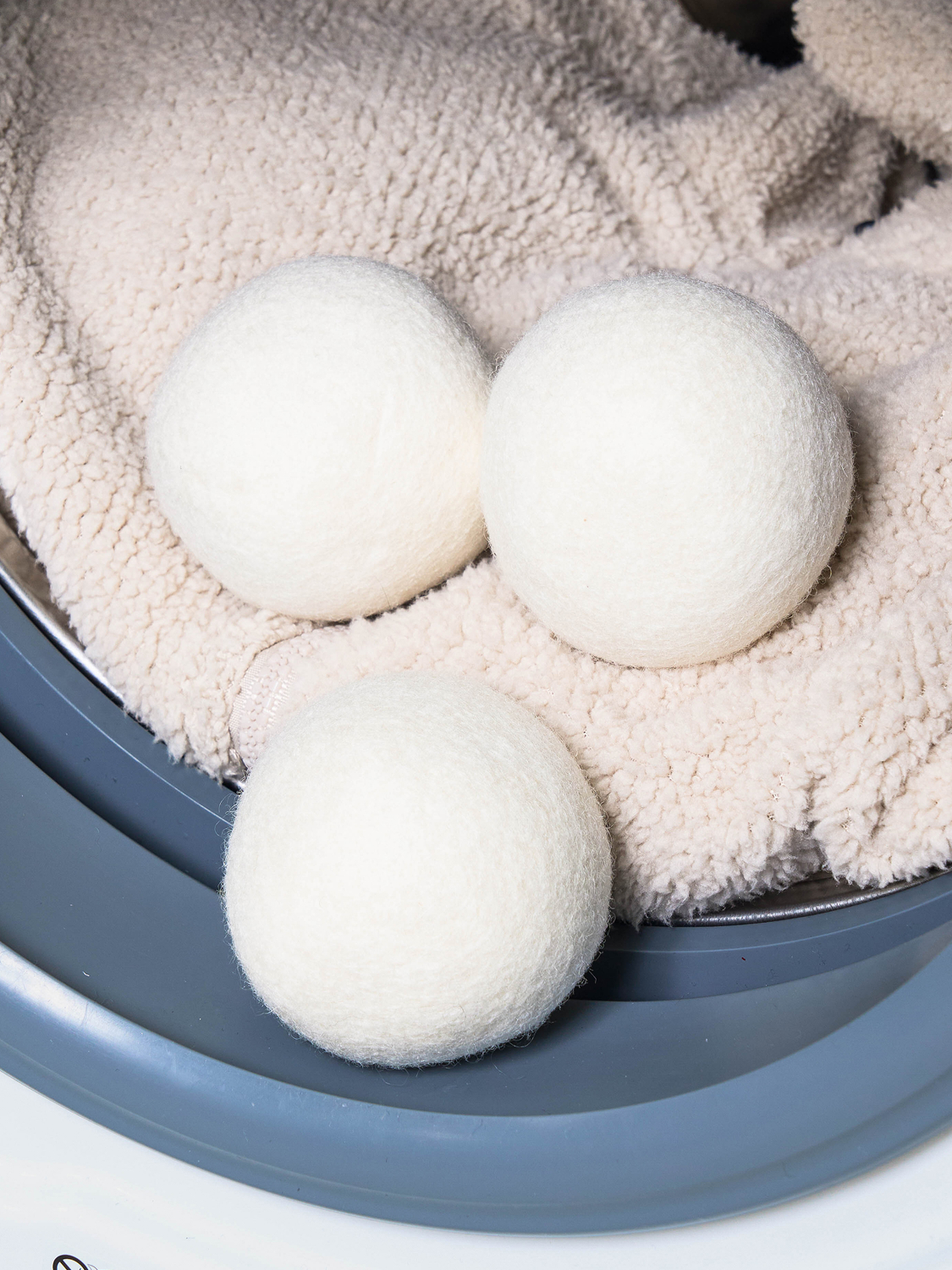 3 wool dryer balls