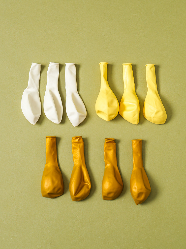 Party rubber balloons 30 cm, 10 pieces, yellow & gold mixed