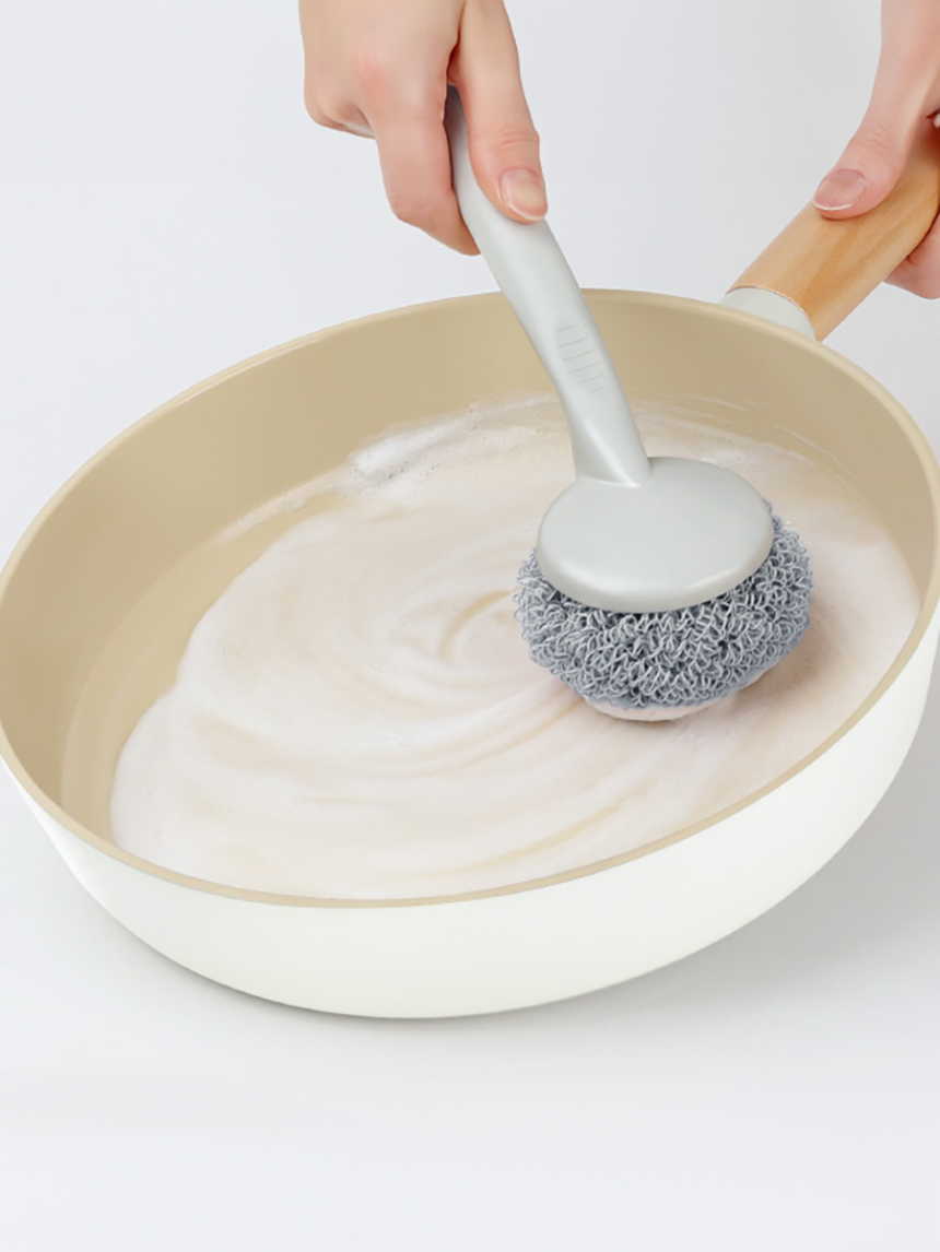 Poly handle type scrubber (refill included)