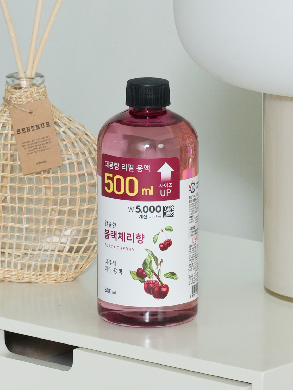 Large capacity diffuser 500 ml_refill type (black cherry scent)