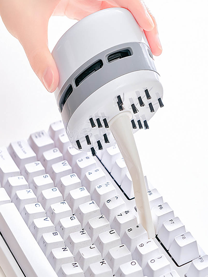 Simple Desk Vacuum Cleaner