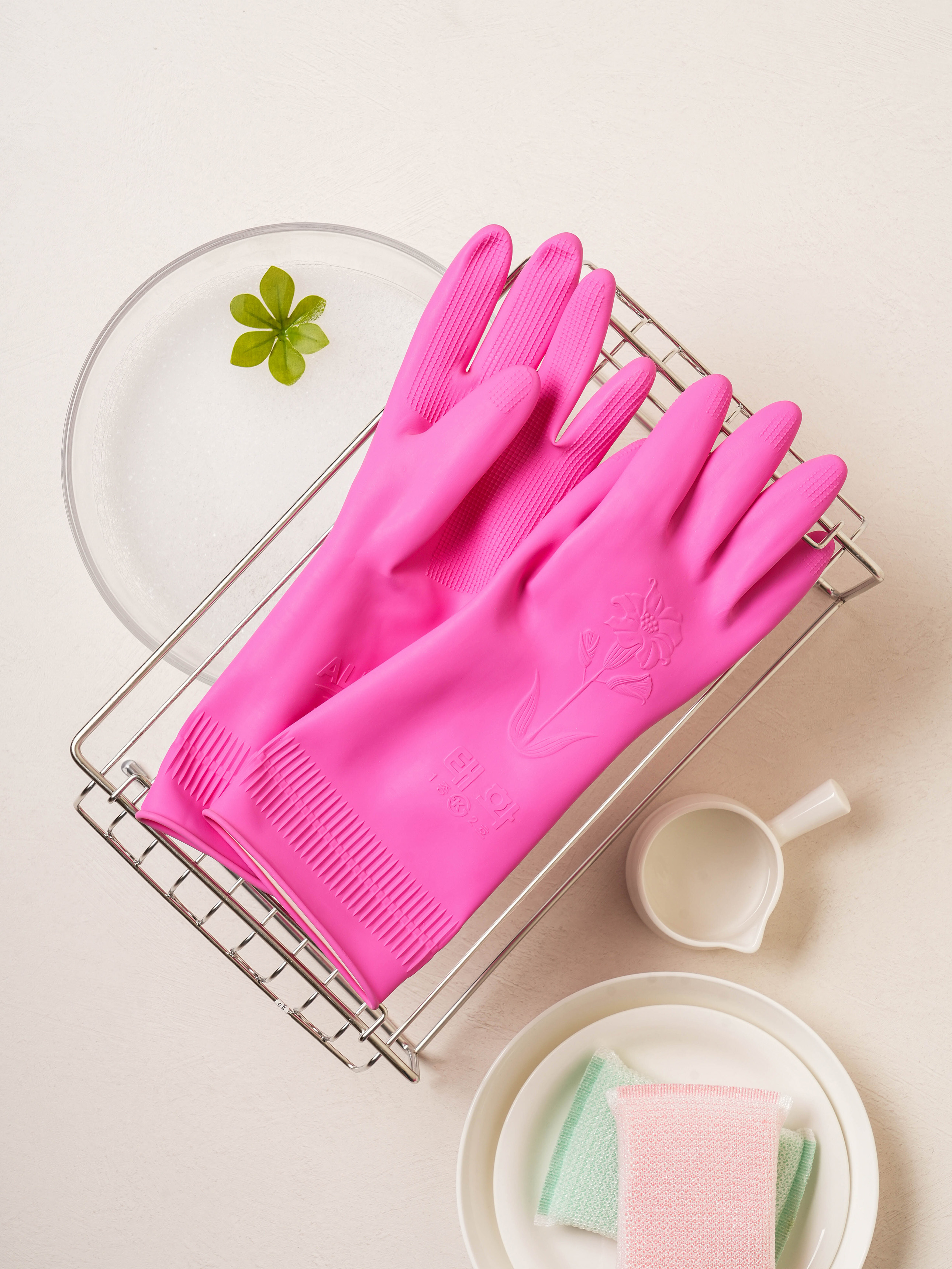 Taehwa Rubber Gloves (Medium)