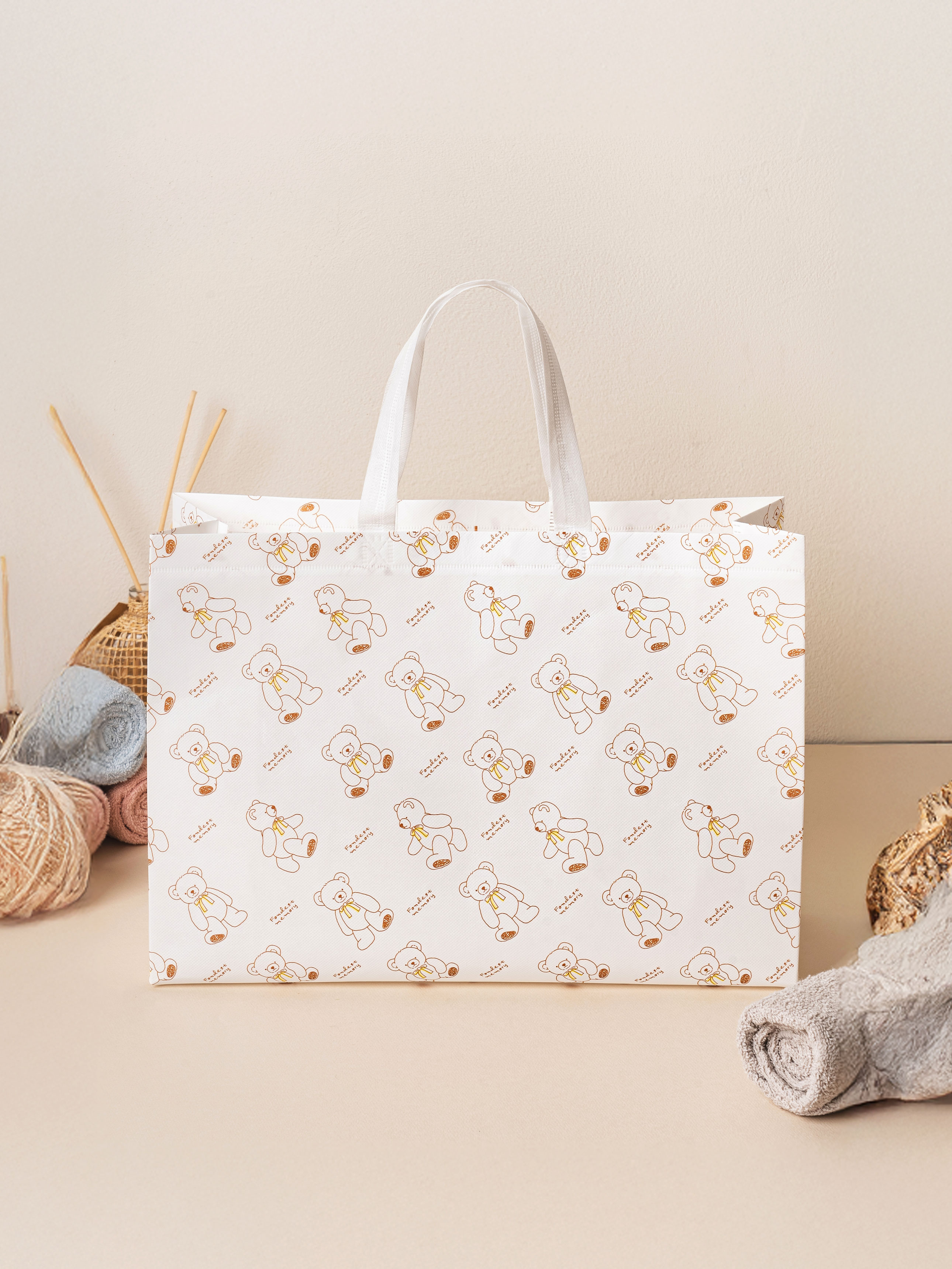 Casual Pattern Nonwoven Bag White