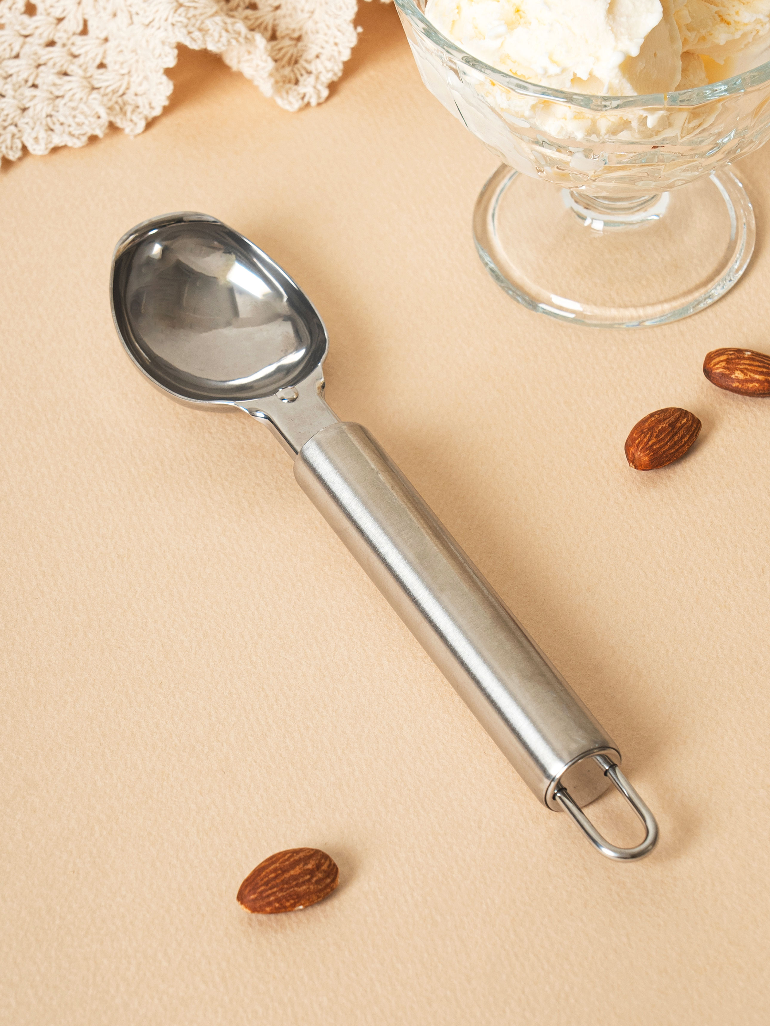 All stainless steel ice cream scoop