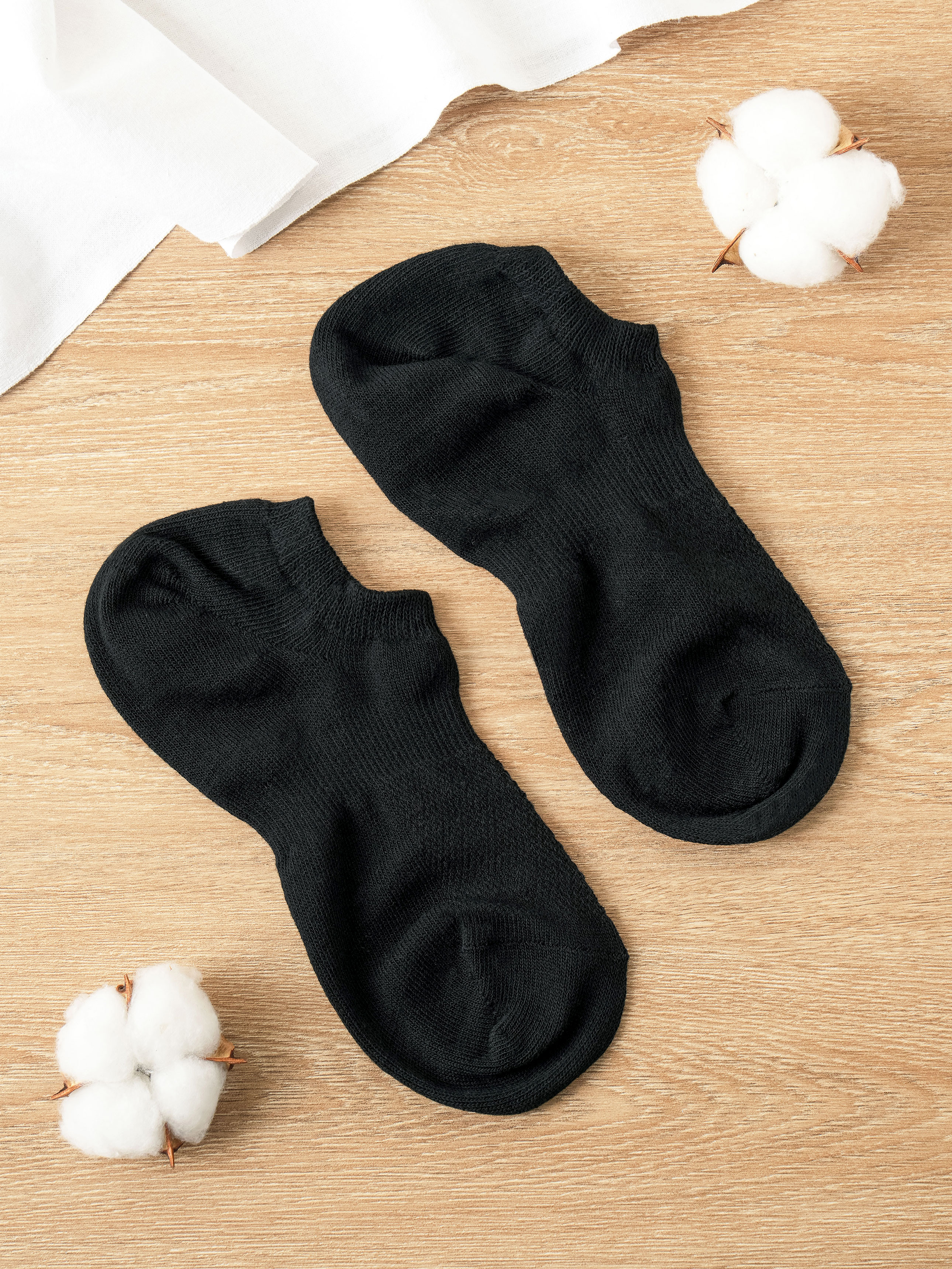 Kikiya Socks Men's 90 Degree Right Angle Socks Black