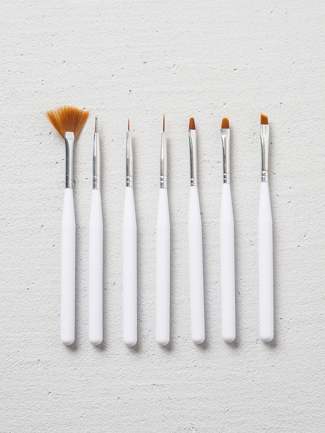 7 types of nail brush sets