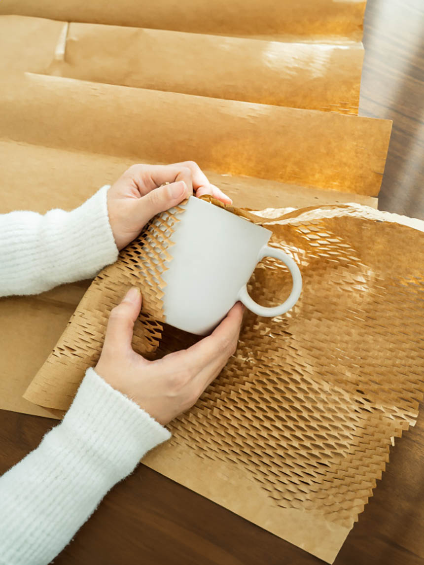 10 sheets of paper cushioning material