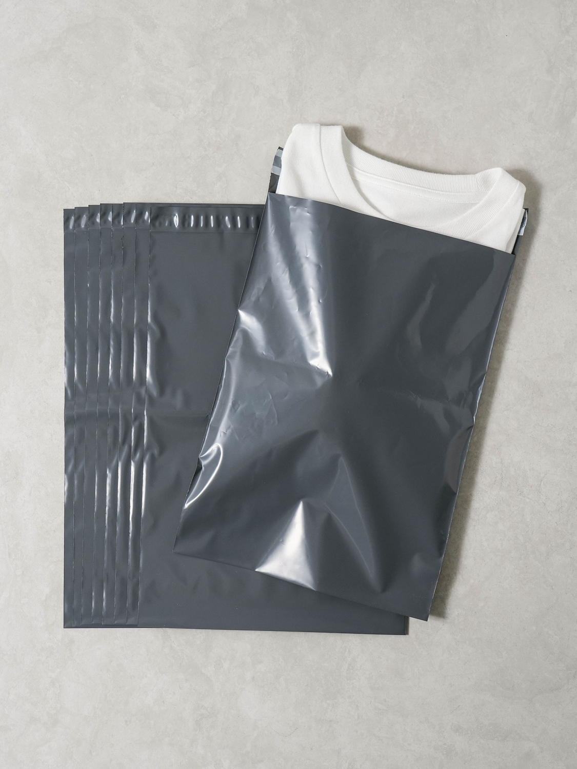 Adhesive delivery envelopes 25 x 35 cm, 10 sheets