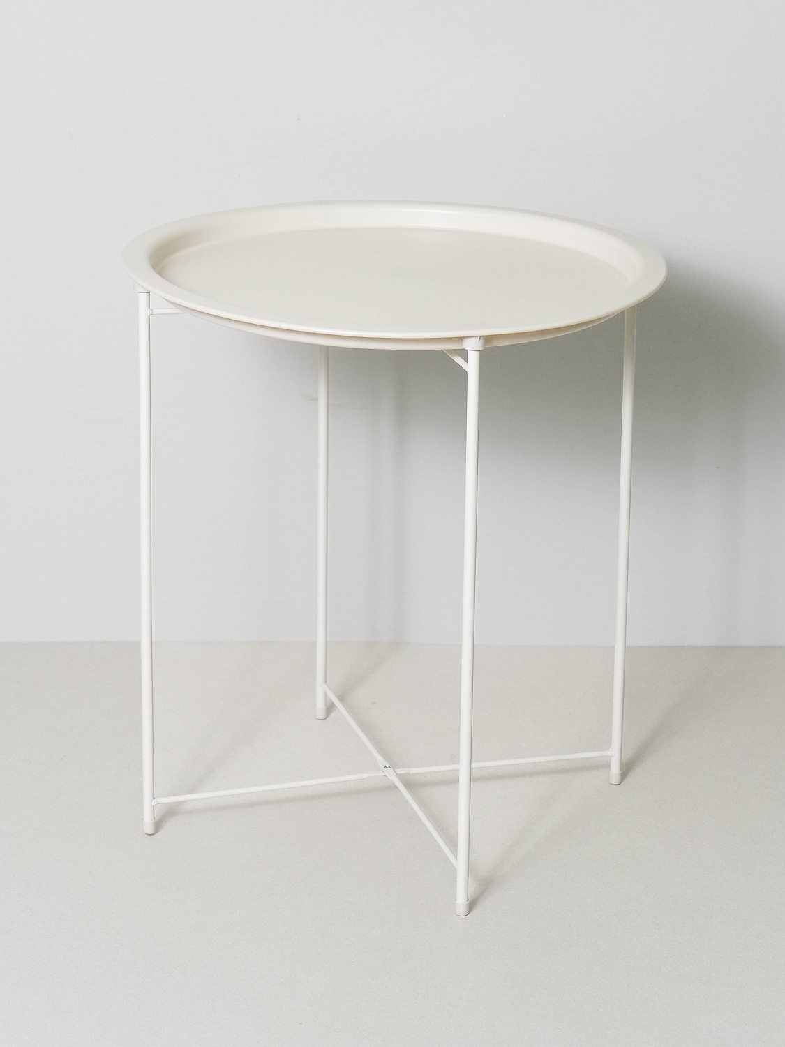 round side table
