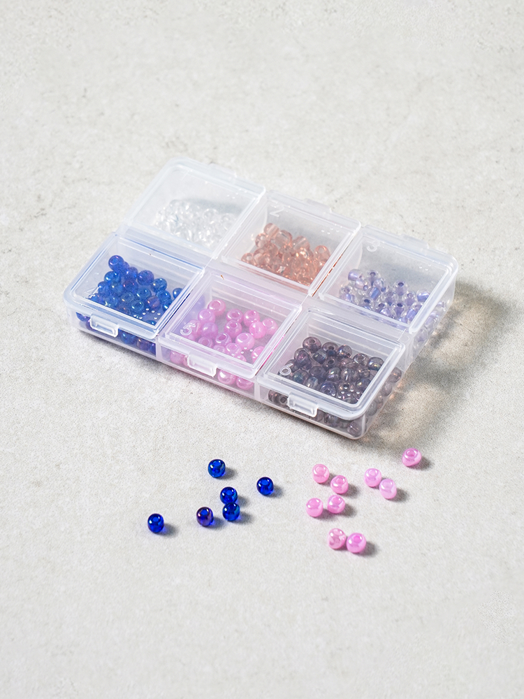 Glass beads 6 colors & string set purple