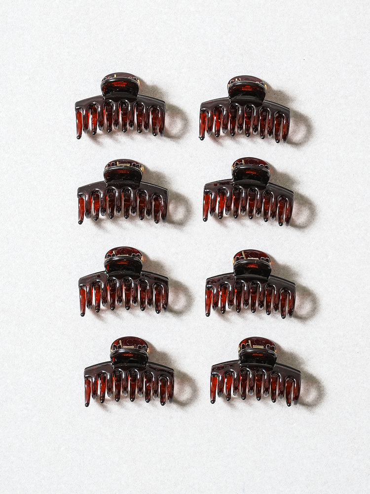 8 hair pins brown