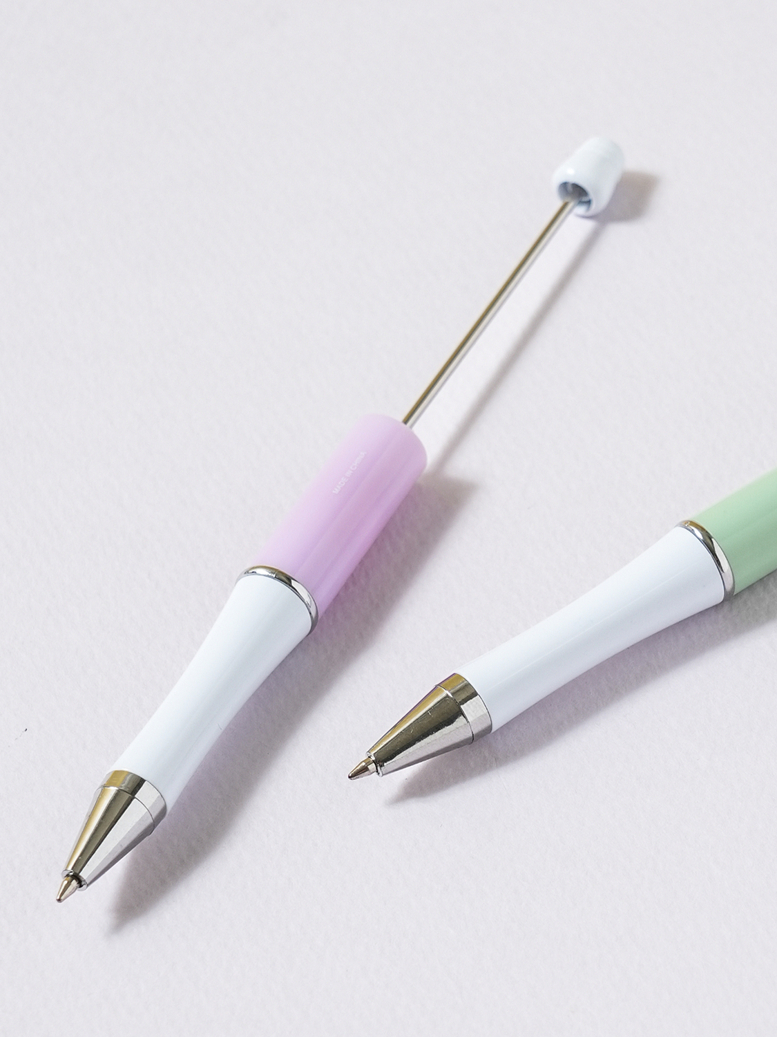 볼펜 꾸미기 투톤 펜대 0.7 mm 검정 2개입 그린＆퍼플