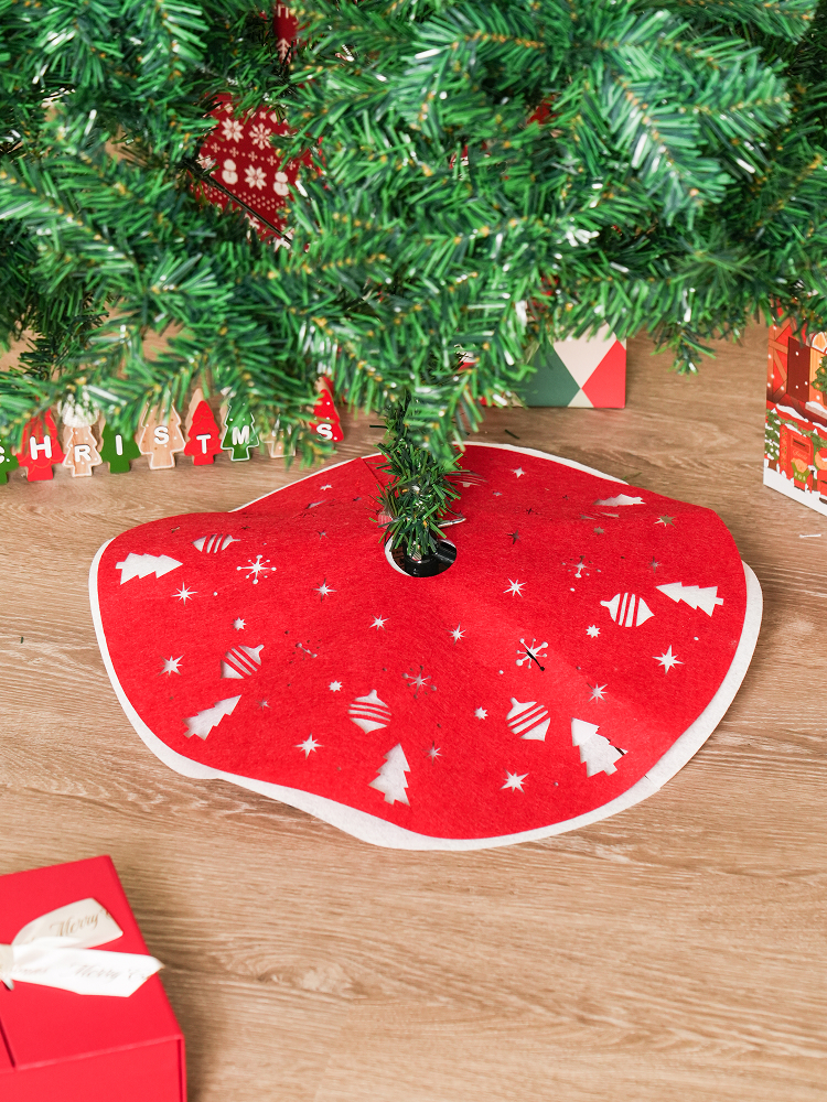 Christmas at Home Double Felt Tree Skirt 50 cm
