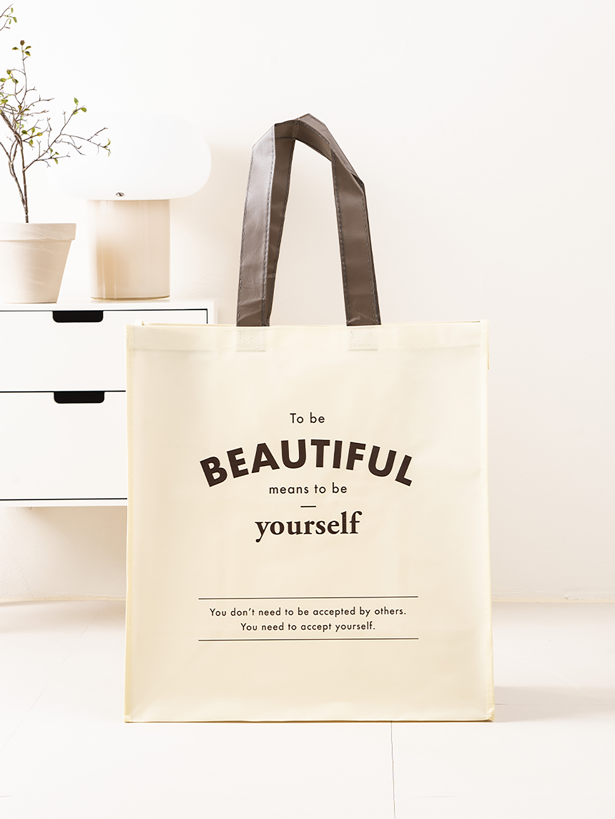 Beautiful non-woven bag