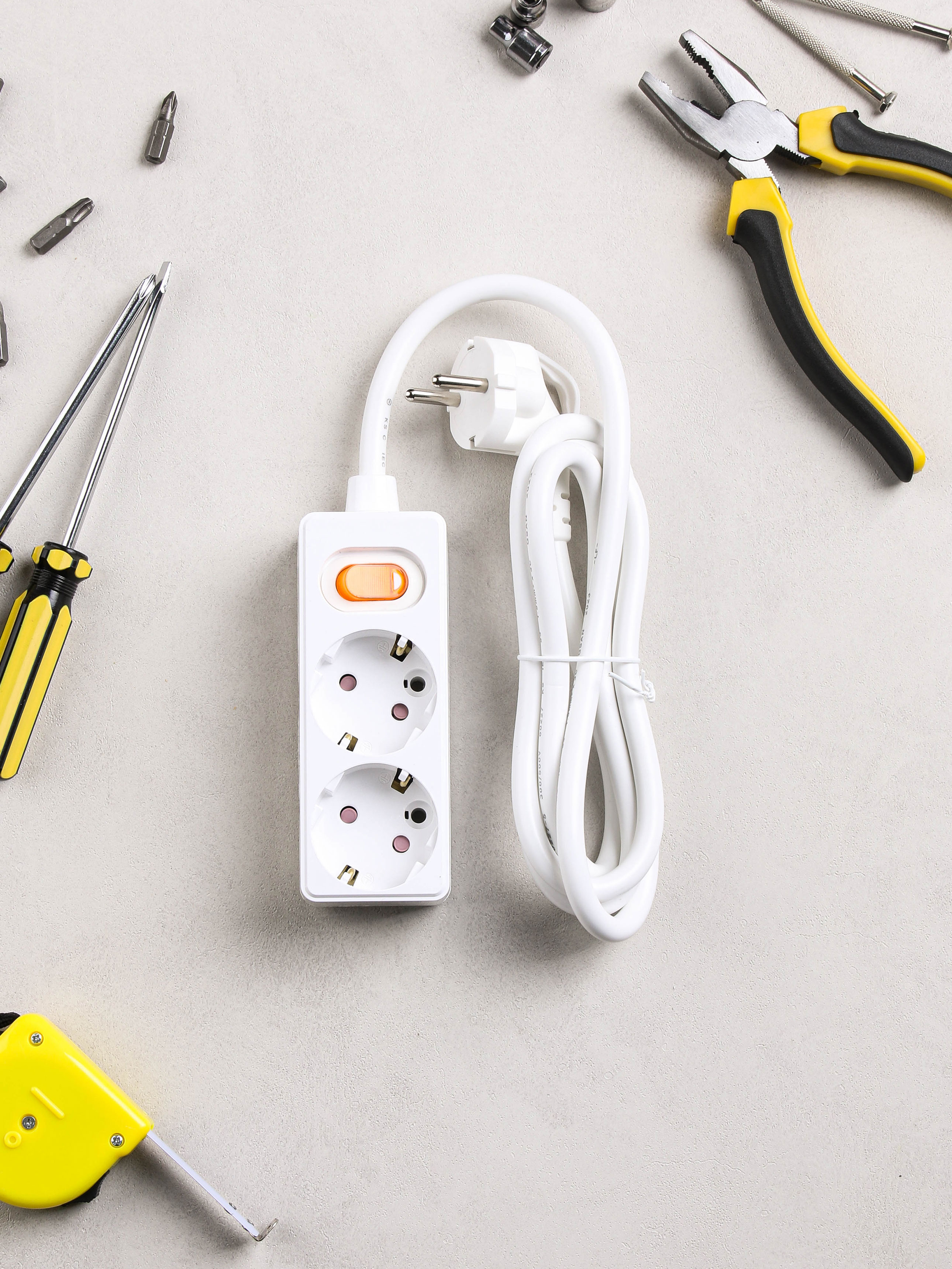 Ground type switch multi-tap 2-hole 1.5 m