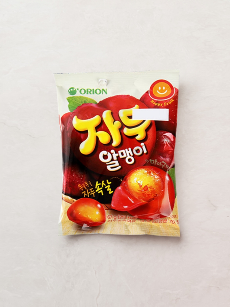 Orion plum kernels 67g