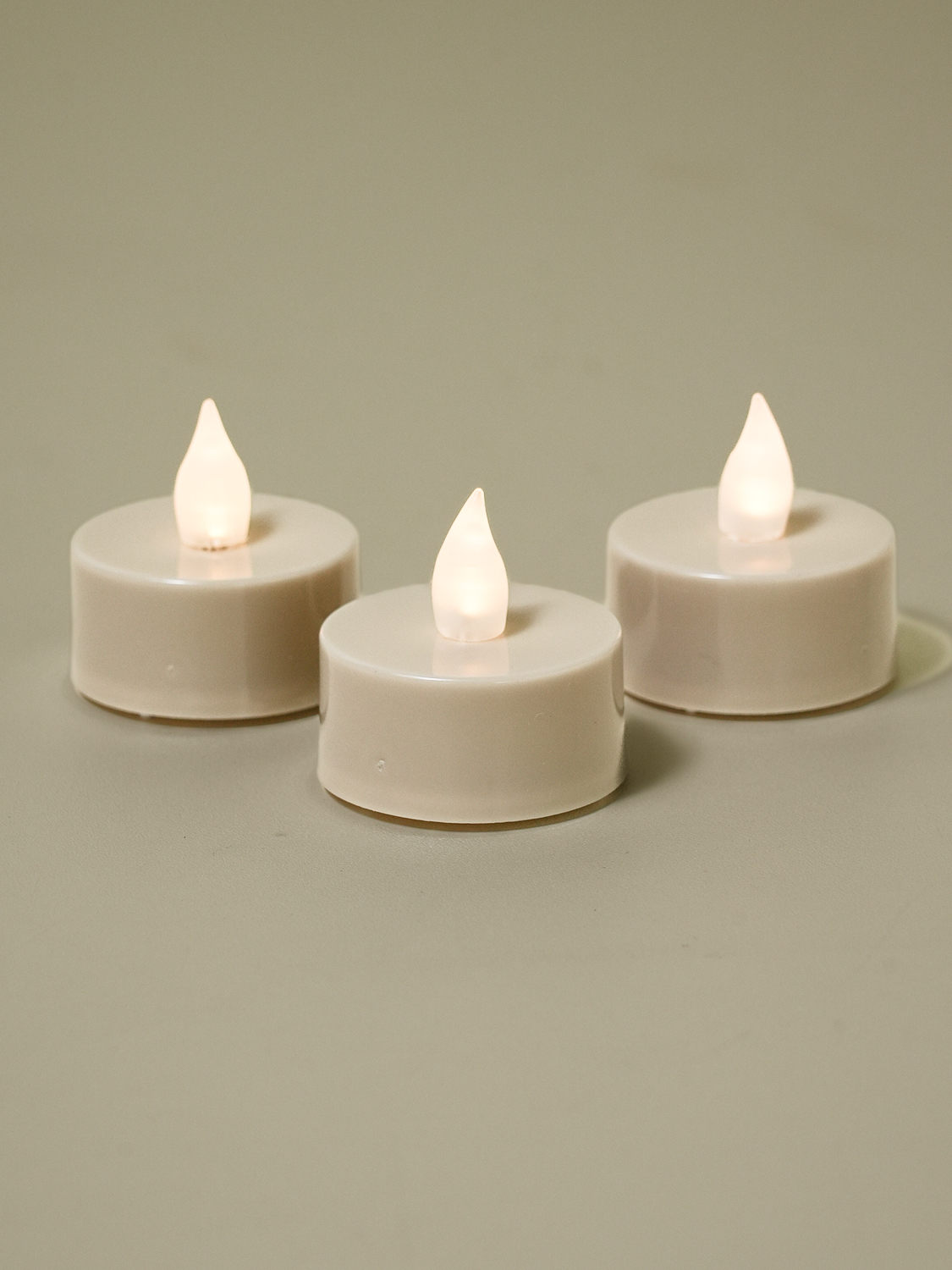 Colored candle-shaped LED mood light, 3-pack, bulb color
