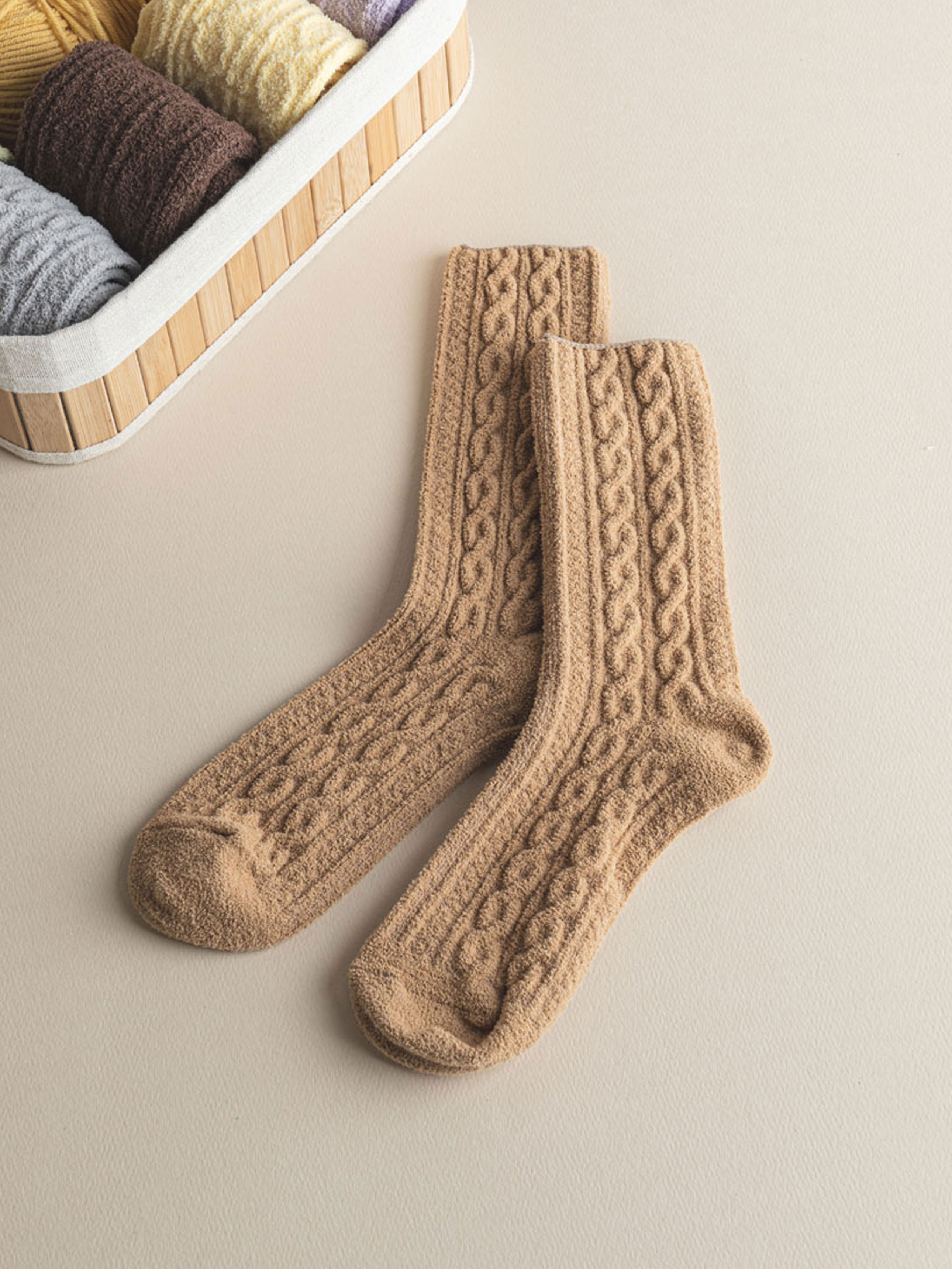 GGRN non-compression twisted sleep socks beige