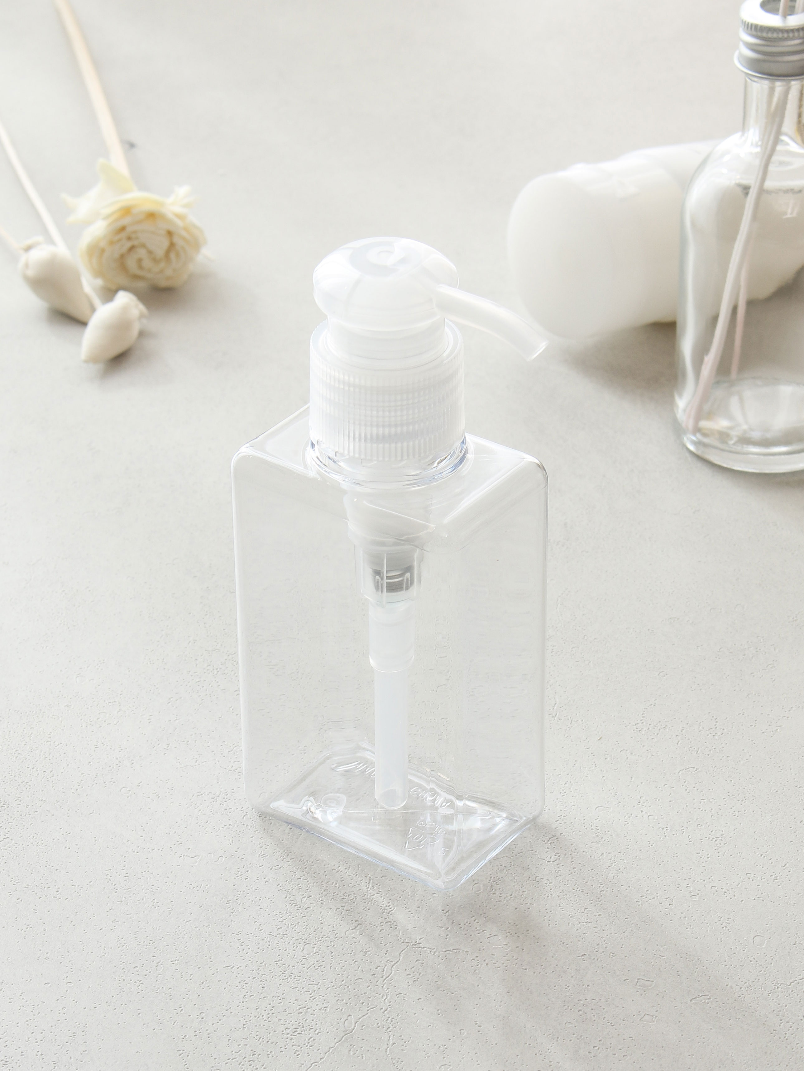 Rectangular pump container 100ml