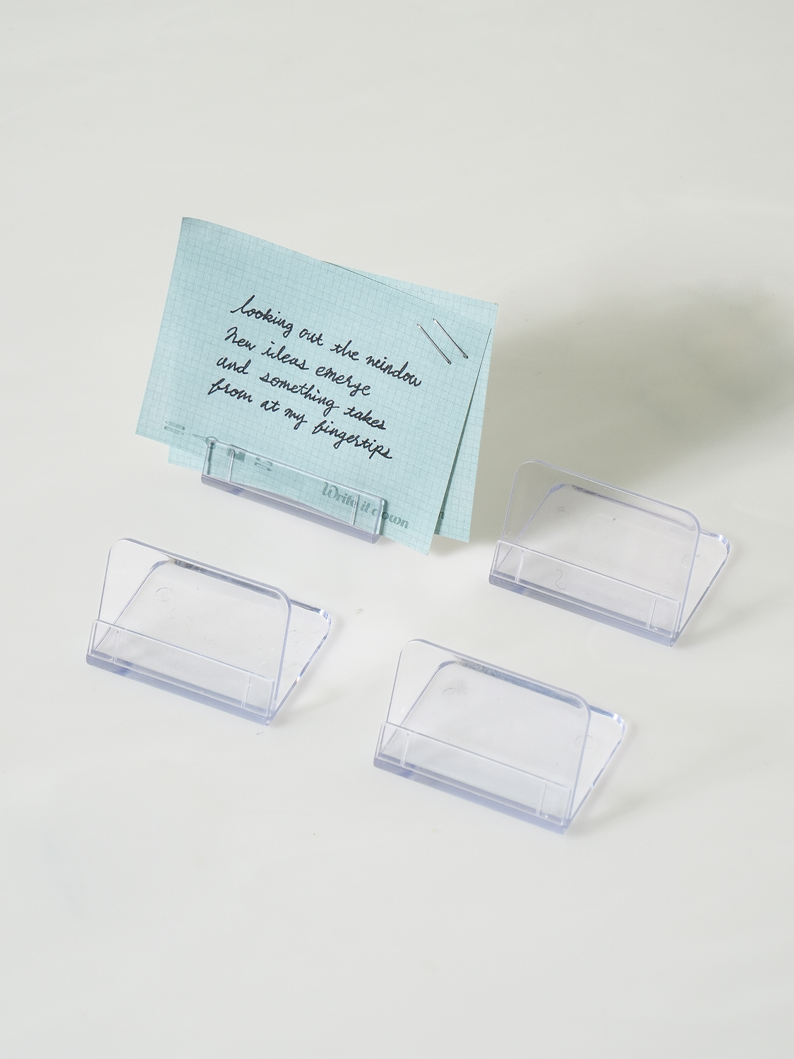 Small Workshop Transparent Card Stand 4pcs