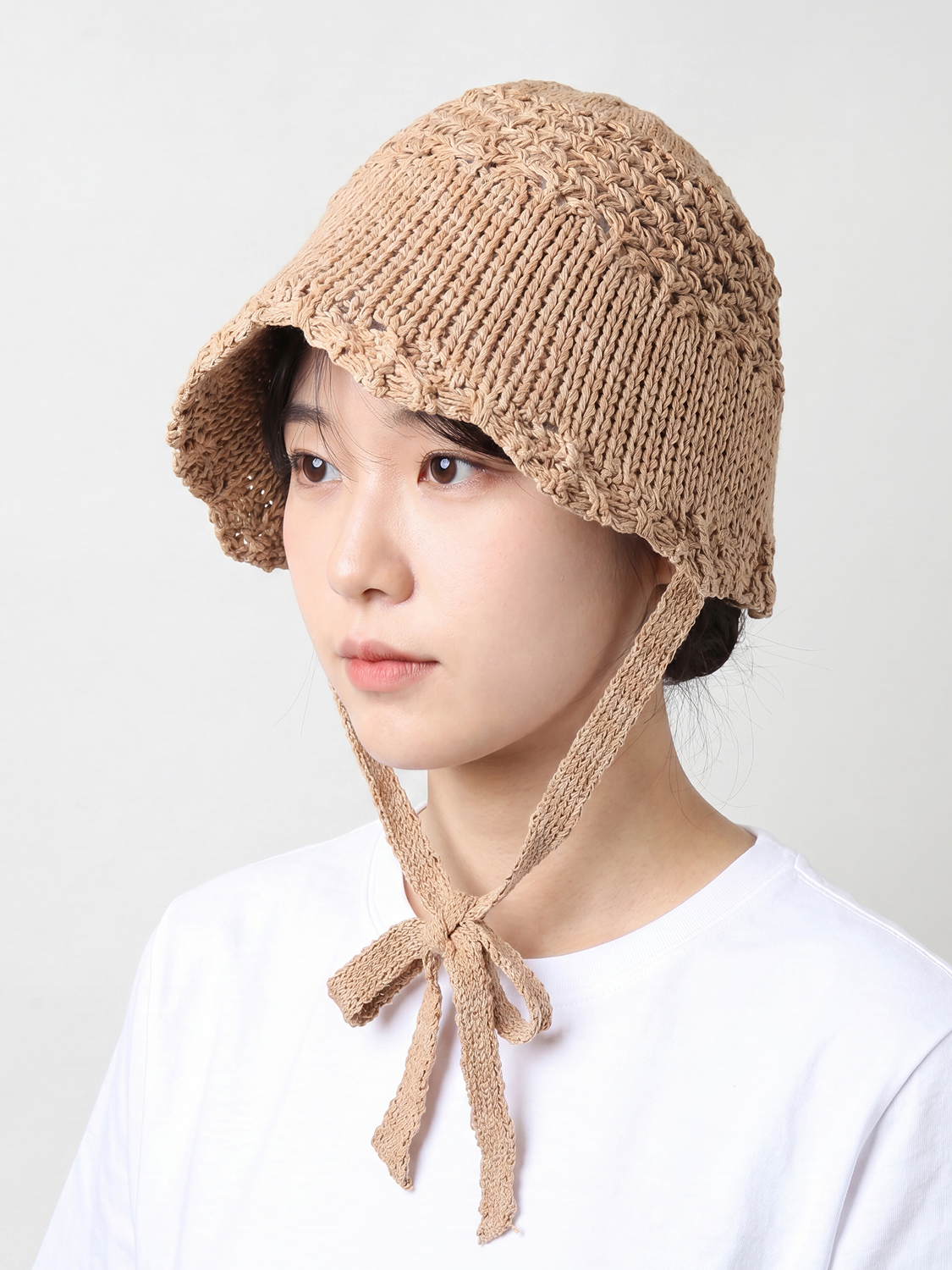 Knit Bonnet Hat Brown