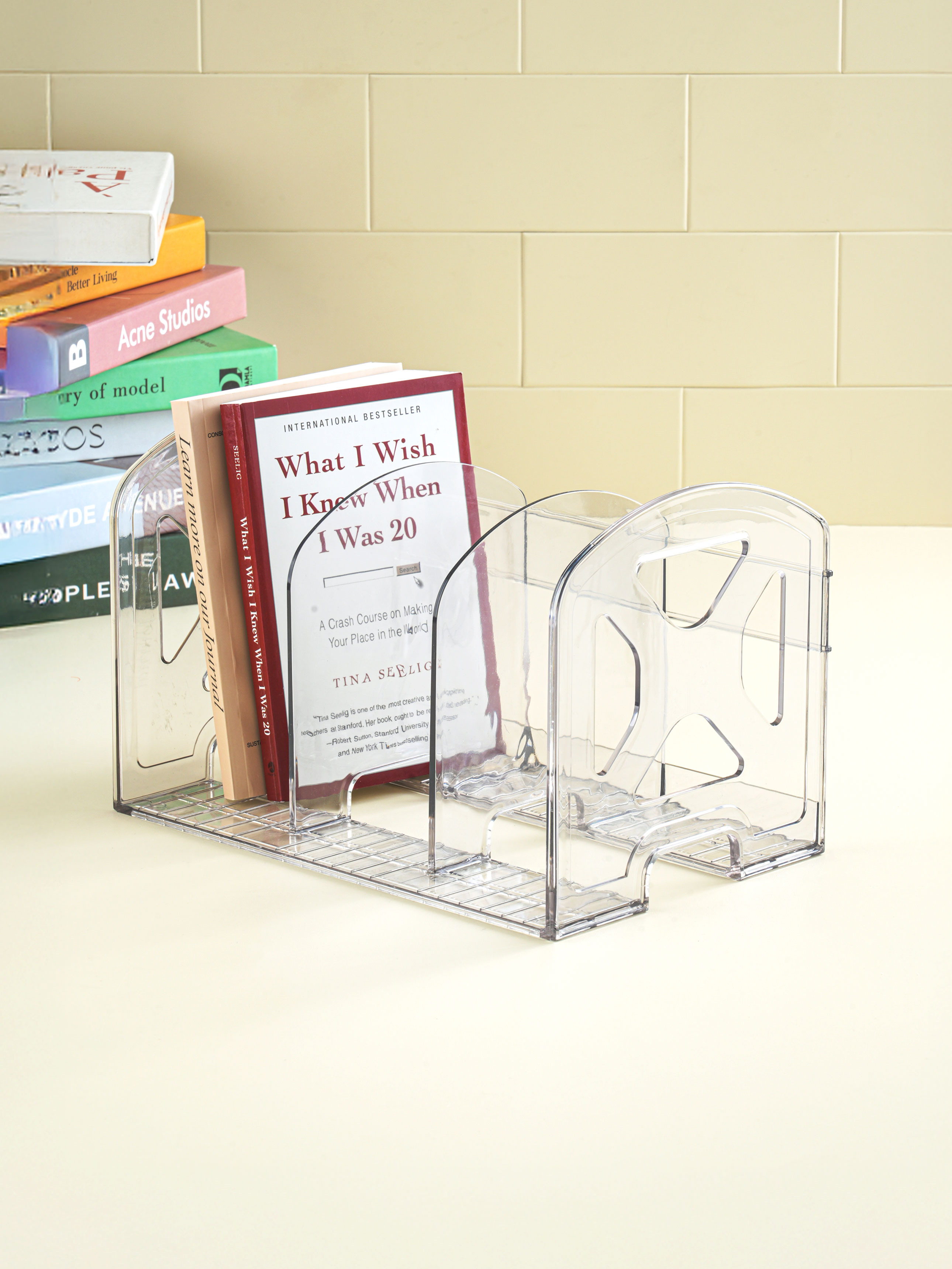 Clear 3 compartment transparent bookshelf