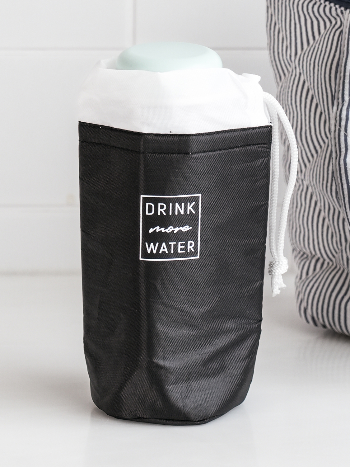 Tightening water bottle case (black)