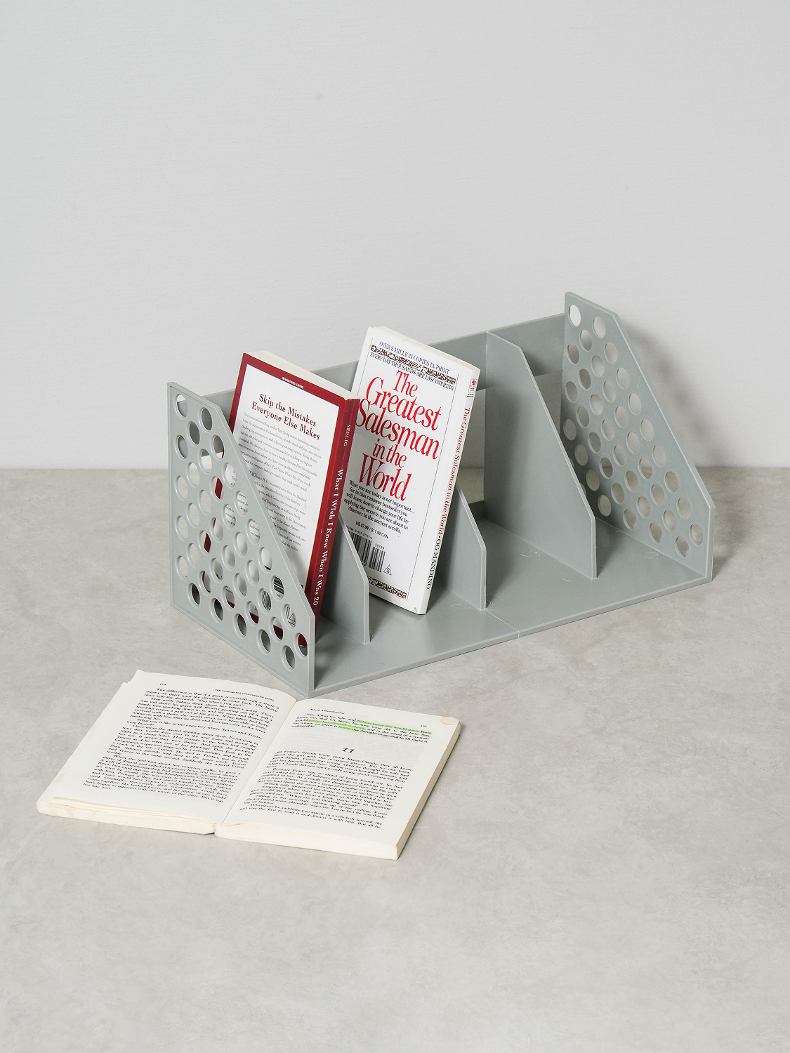 4 compartment bookshelf gray