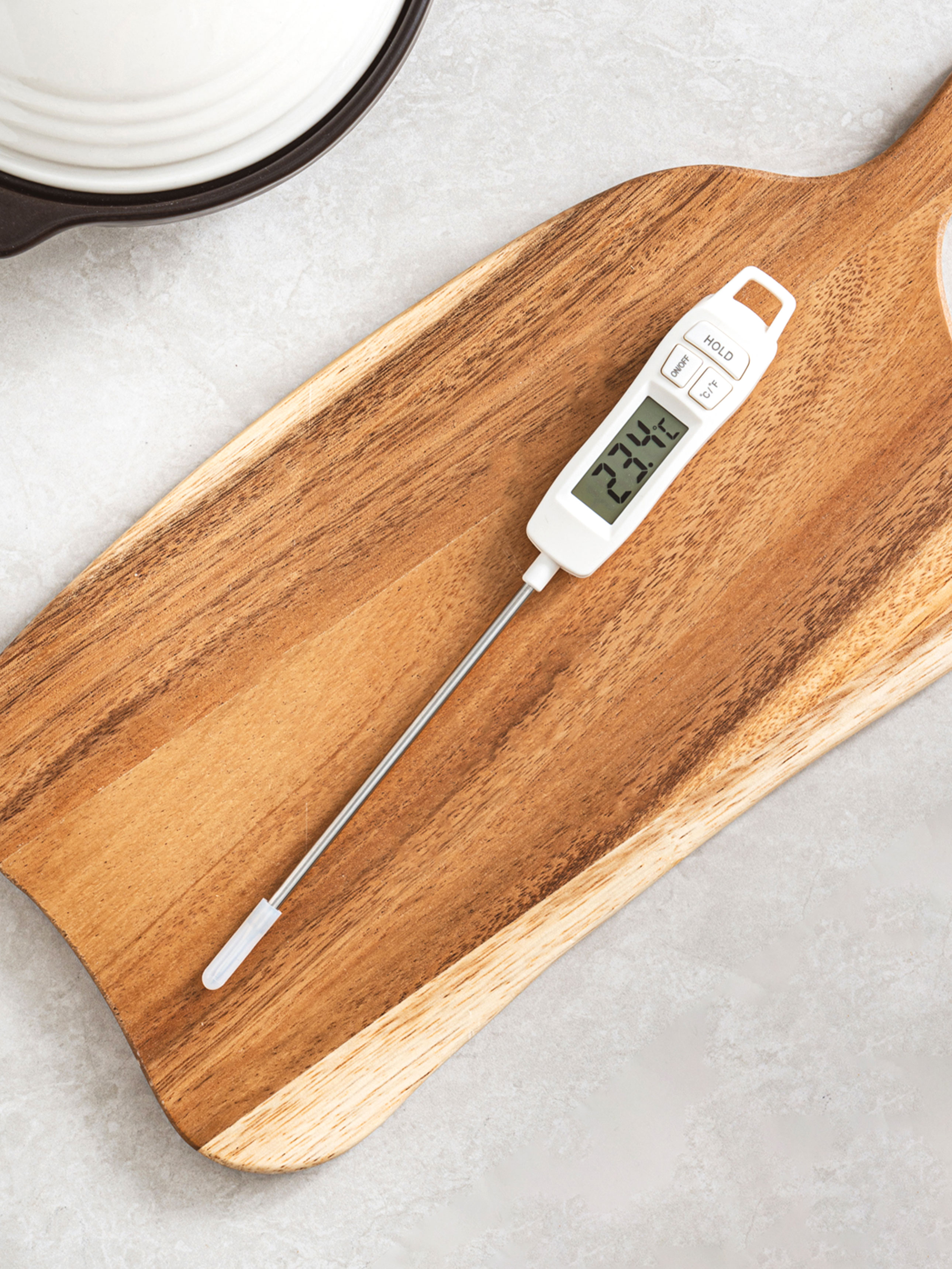 digital kitchen thermometer