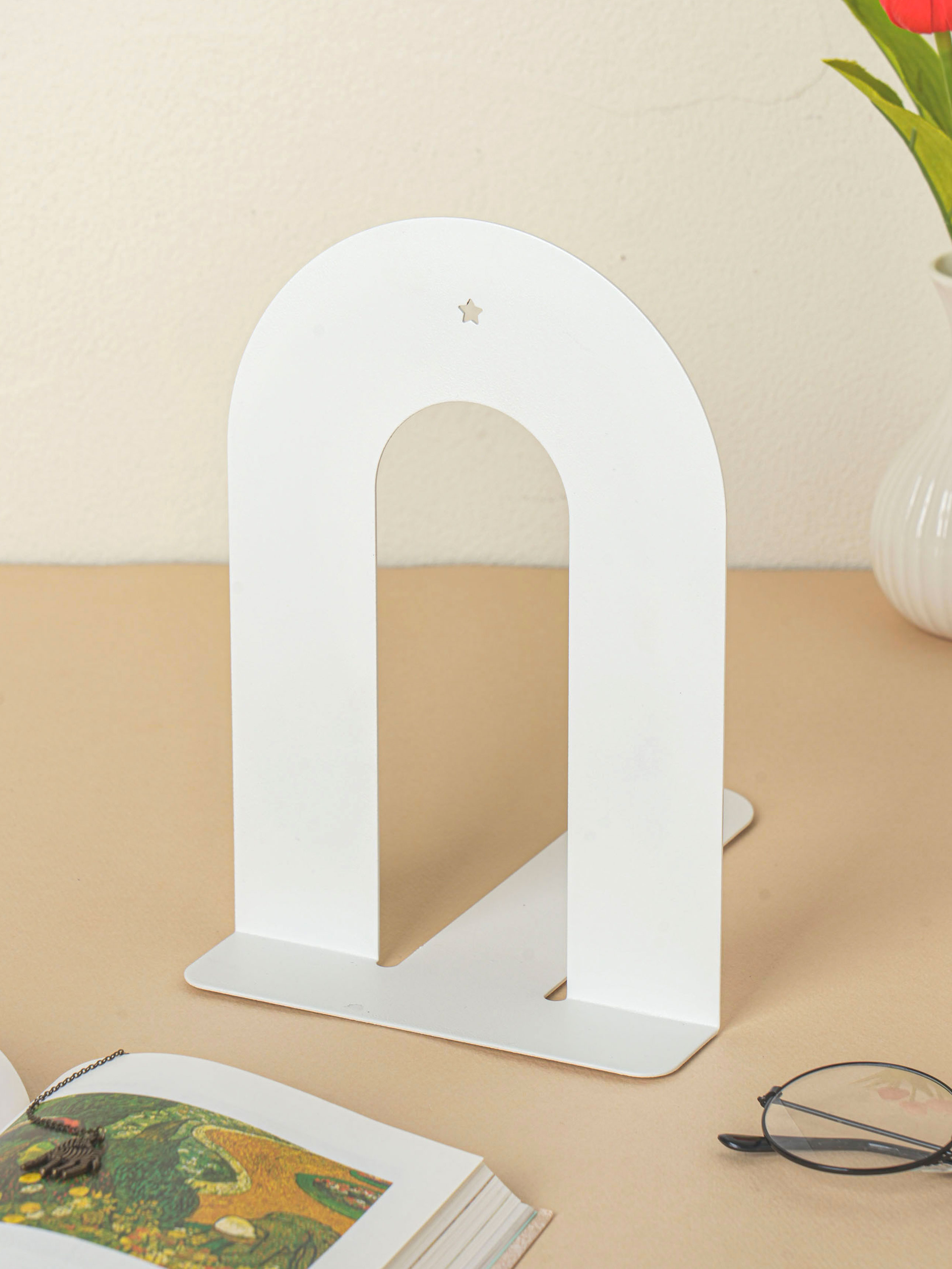 Round Bookstand Large White