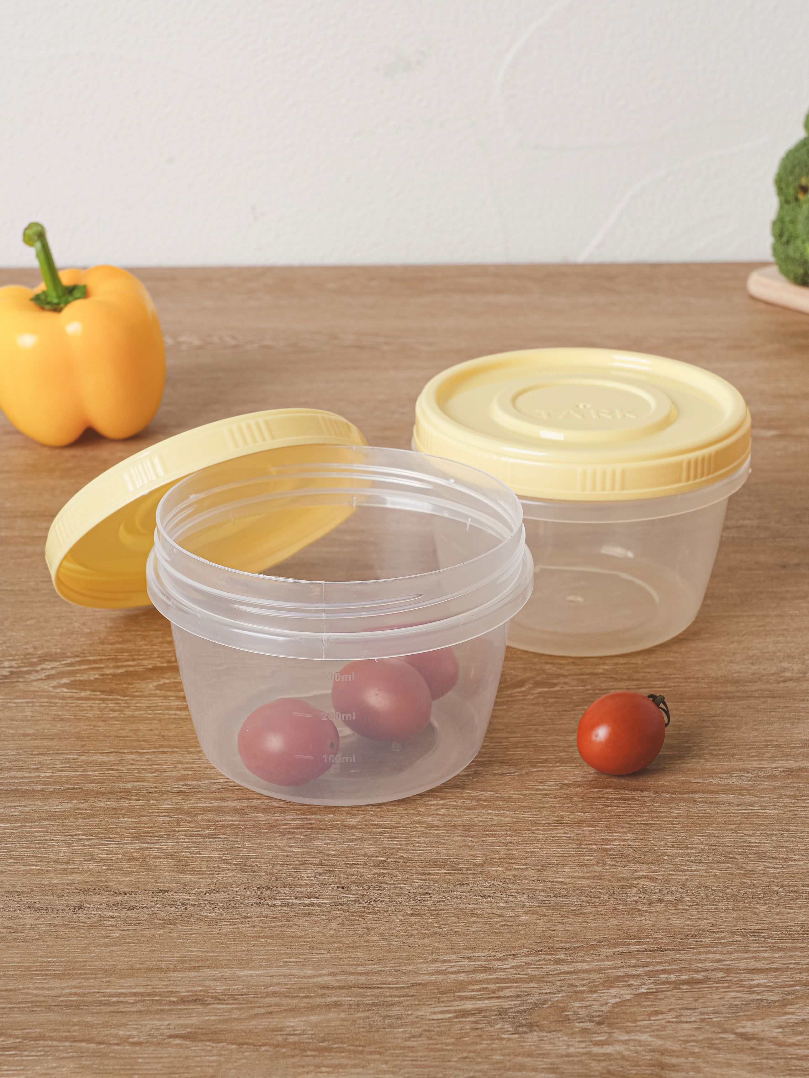 TARK round convenient container 550ml 2 pack yellow
