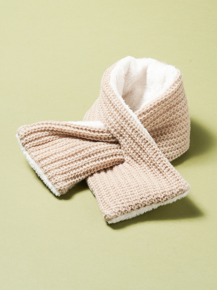 Knitted fur-lined scarf 86