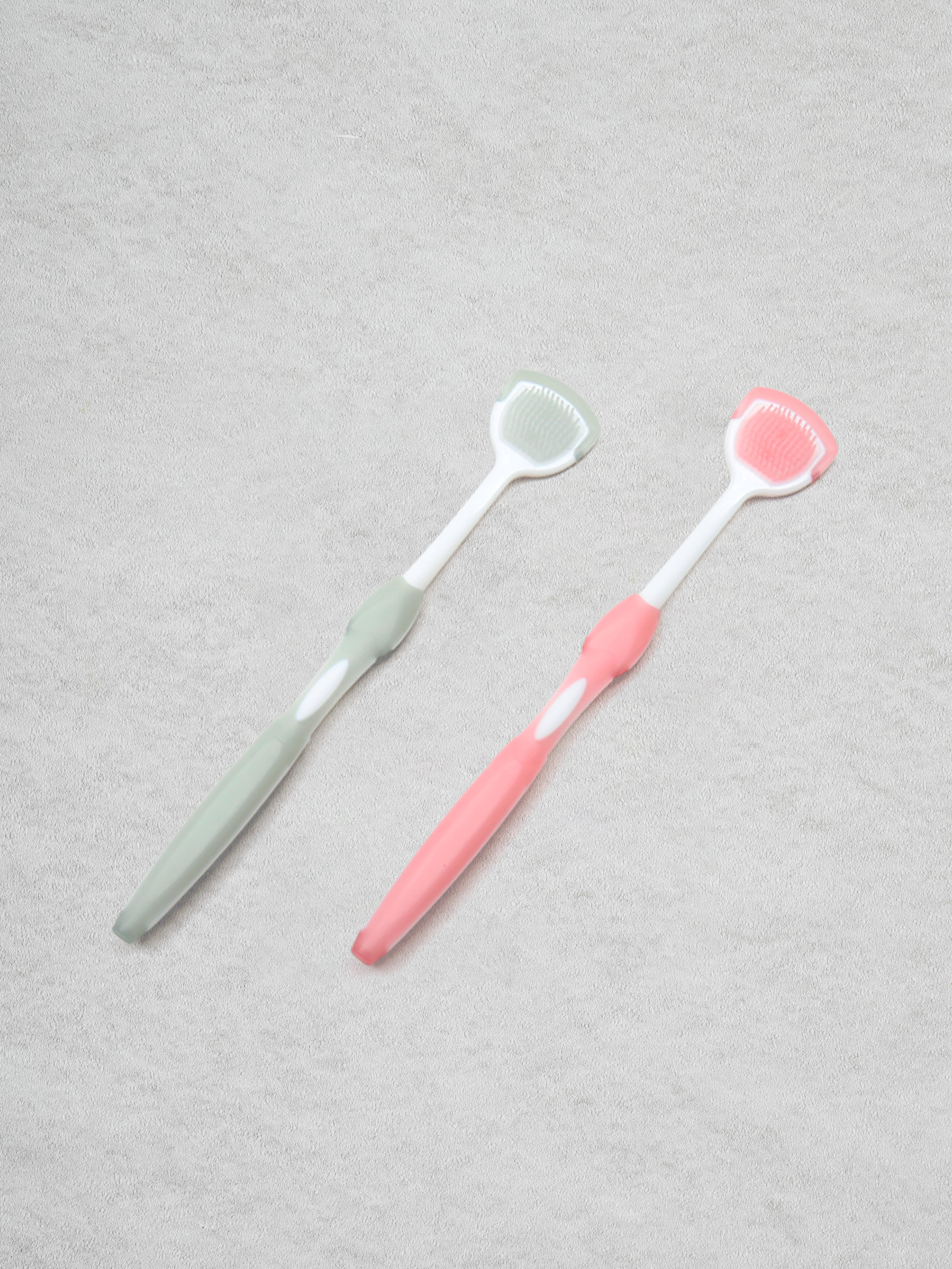 Brush type tongue cleaner 2P