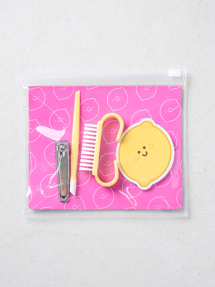 Pouch nail tool set of 4