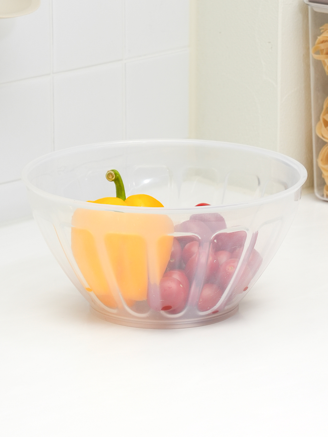 Simple mixing bowl