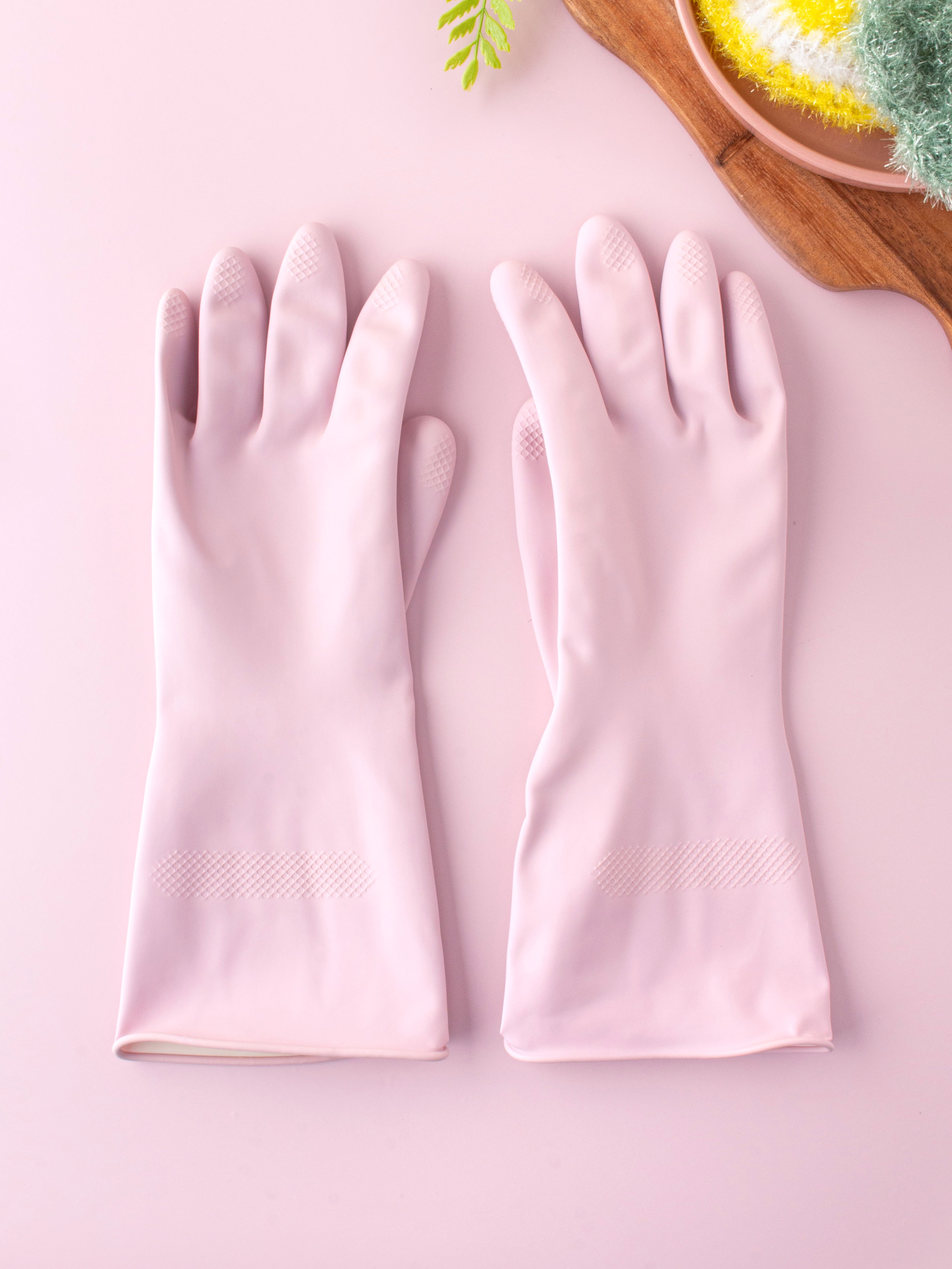 2 pairs of Mommy Son colored rubber gloves pink large size