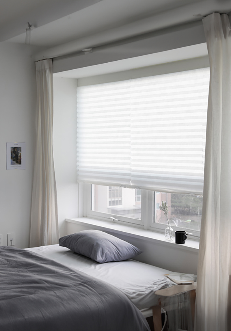 Attached self-blind 90x240cm (white)