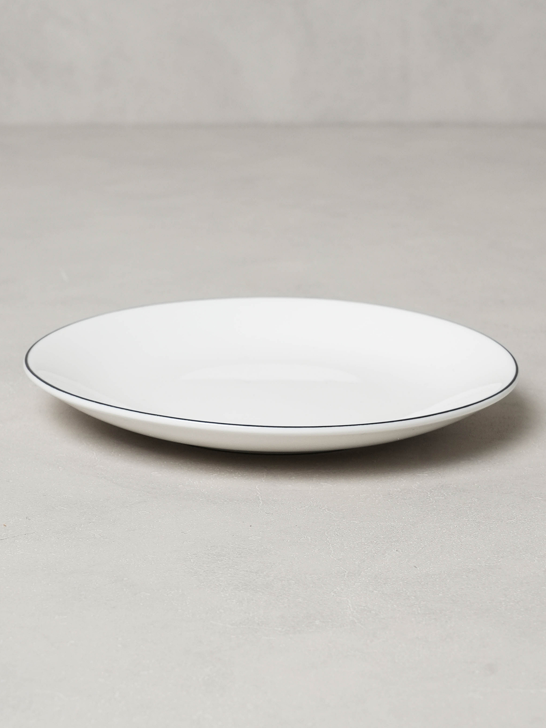 블랙 테두리 라인 접시 14.5 cm