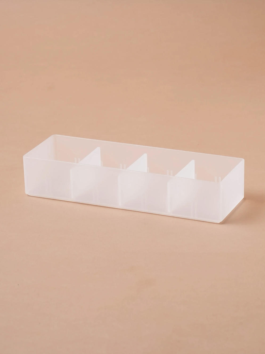 Divided translucent tray