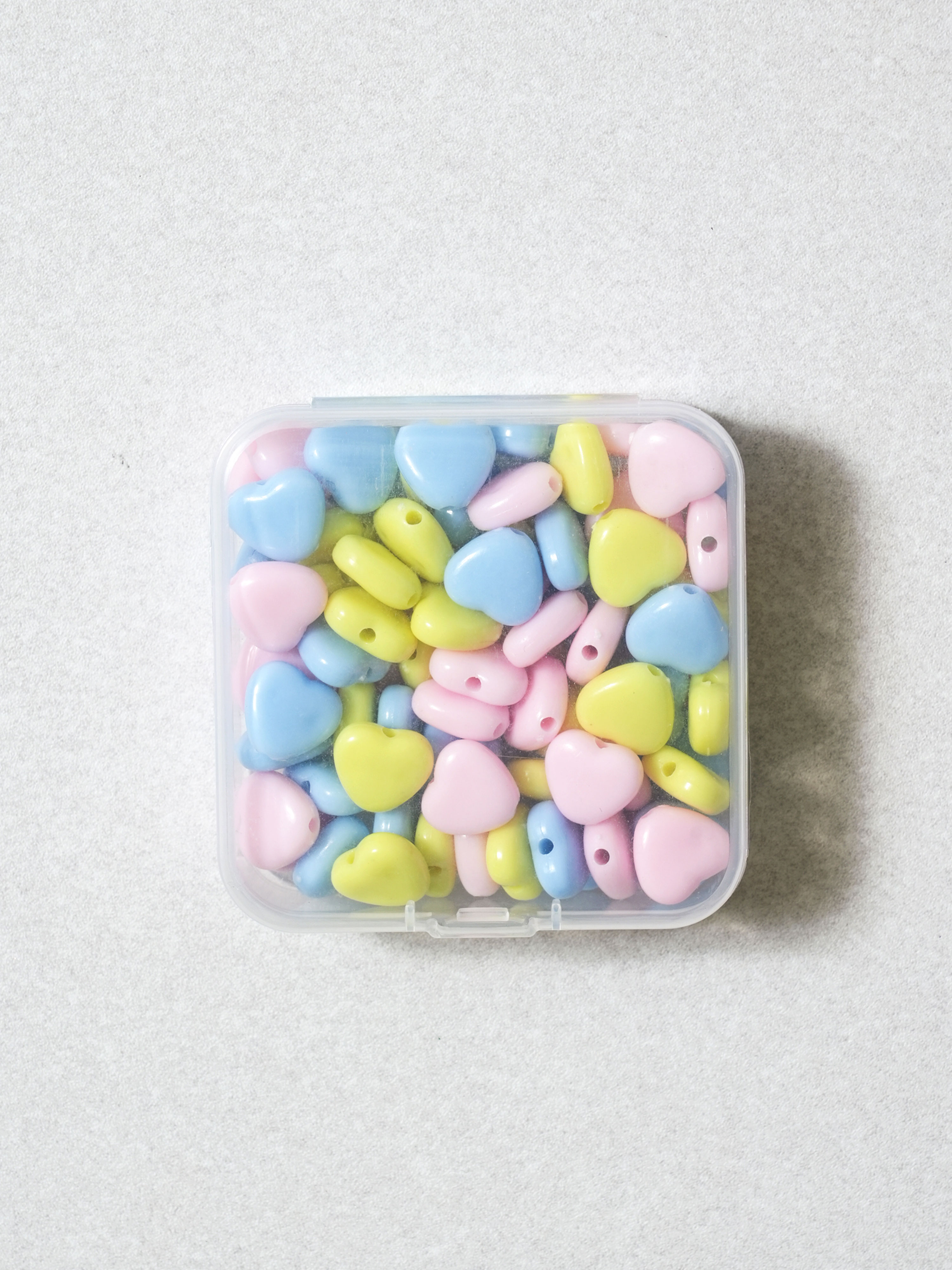 Flat heart beads small 80 pieces mixed