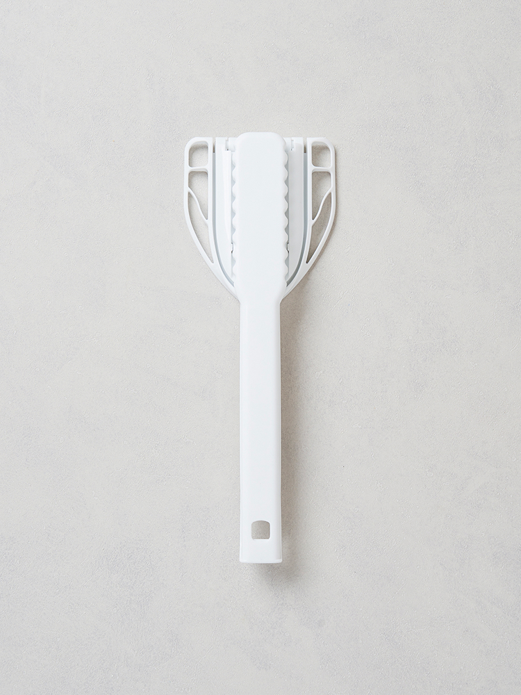 Japanese-made foldable gap mop